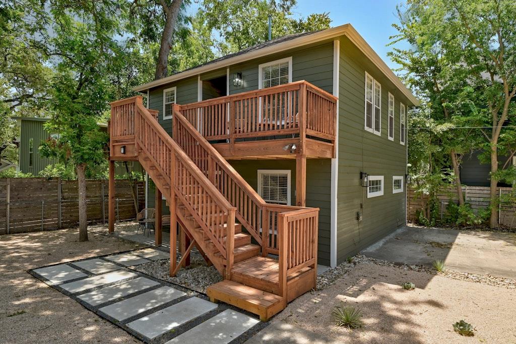 2109 Brackenridge St #a Property Photo 3