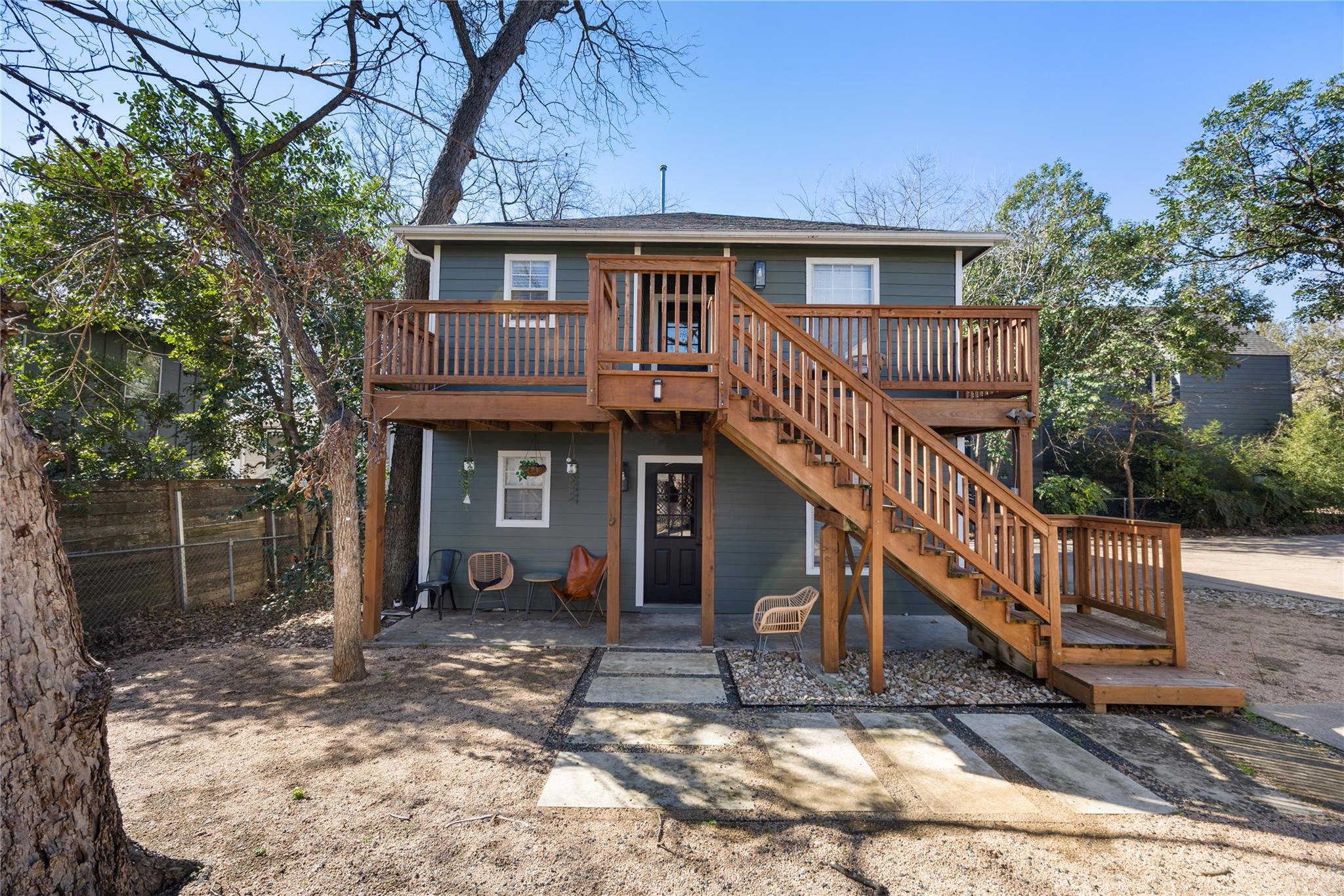 2109 Brackenridge St #a Property Photo 21
