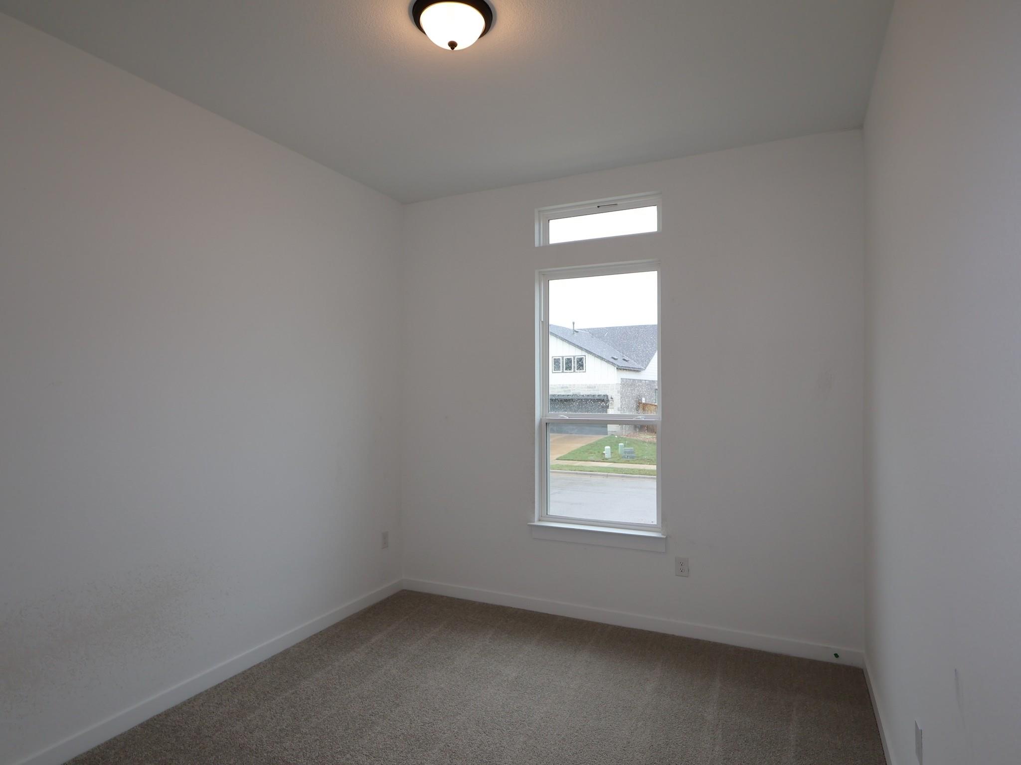 849 Corvallis Dr Property Photo 17