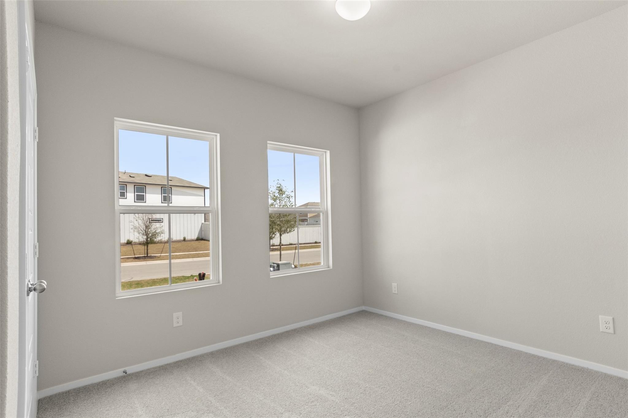 2541 Winding Creek Rd Property Photo 21