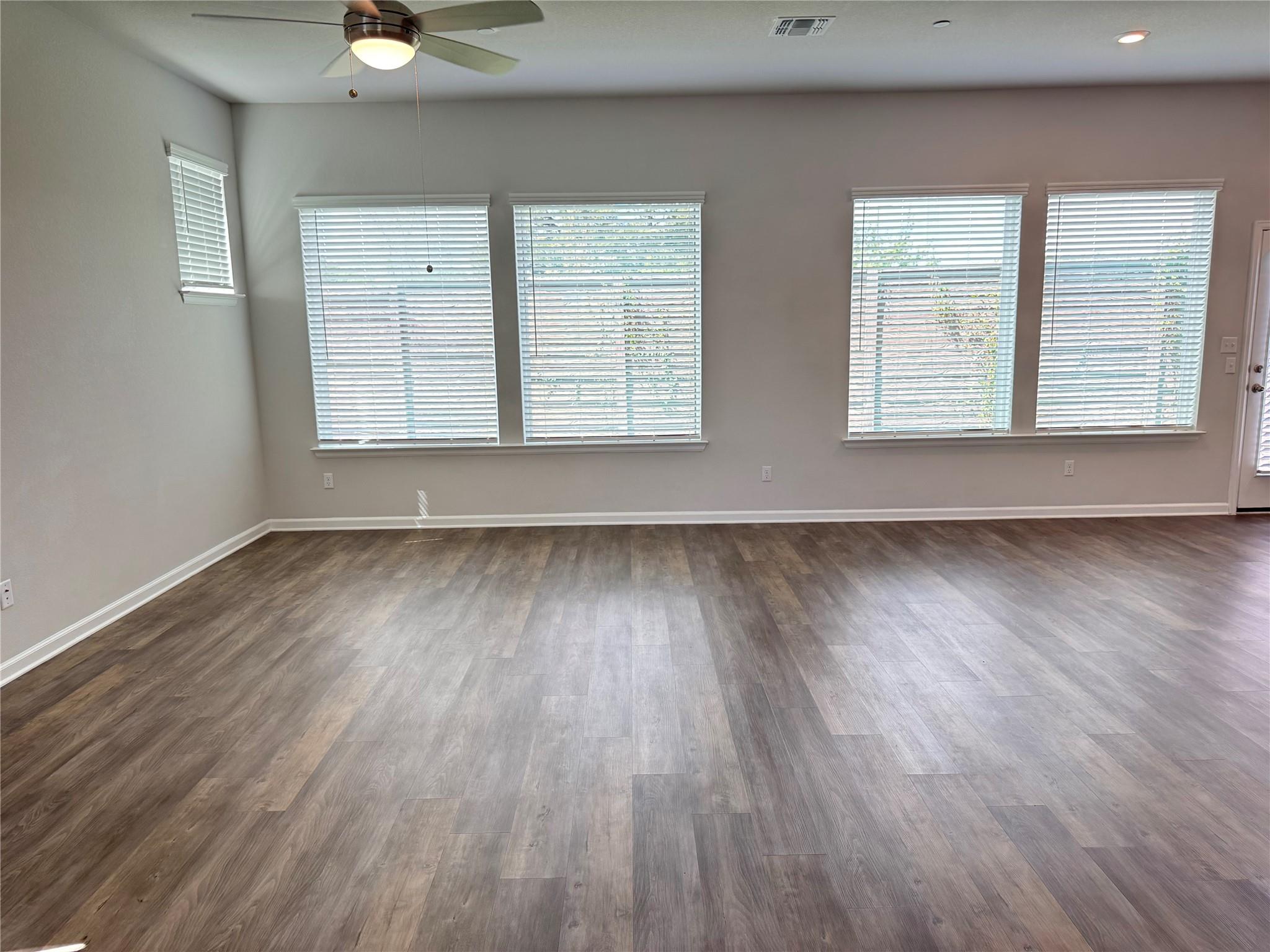 3000 Chisholm Trail Rd #40 Property Photo 6