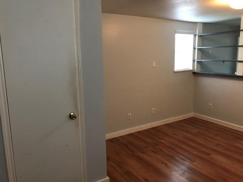 1026 Ellingson Ln #b Property Photo 9