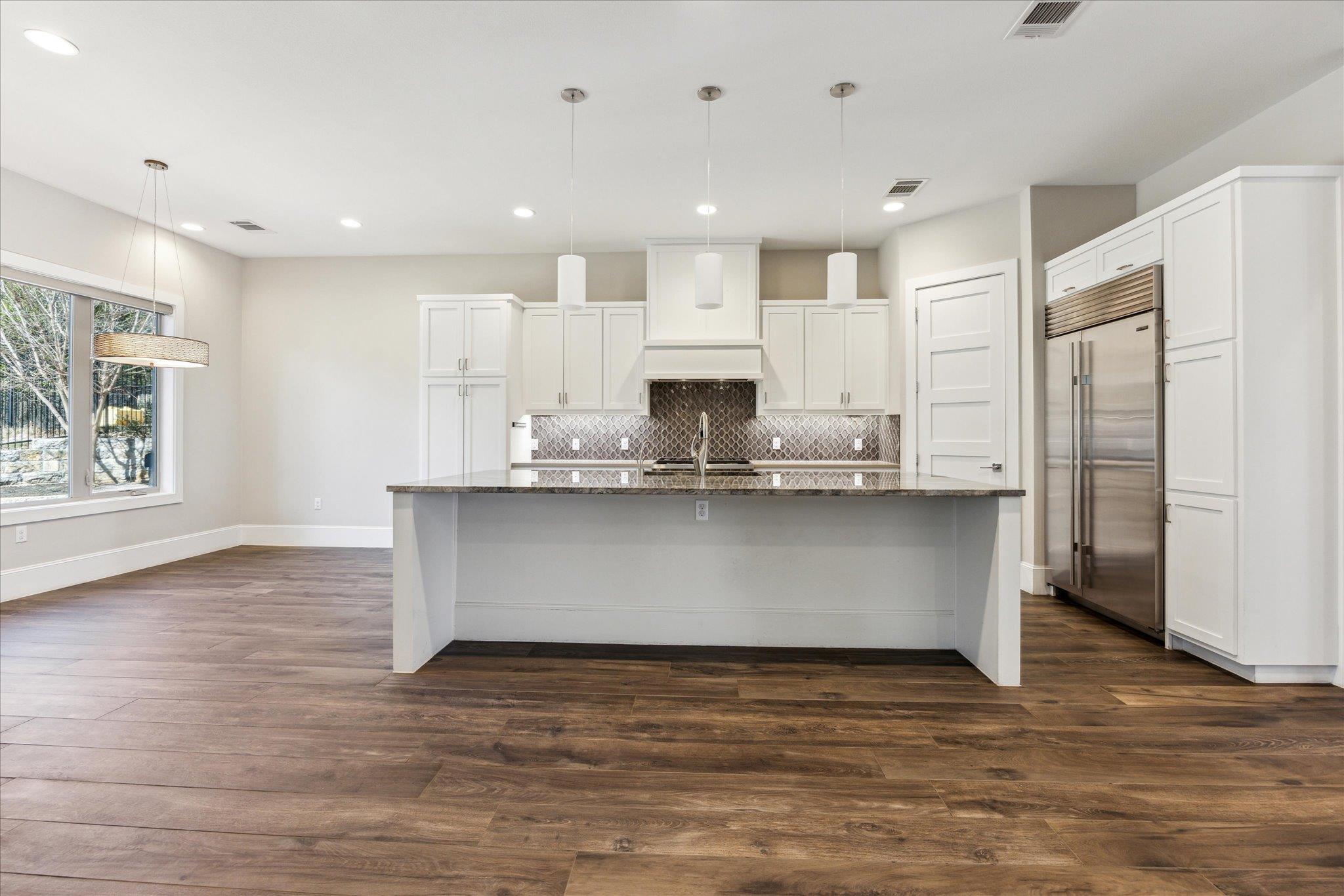 2604 Arion Cir Property Photo 7
