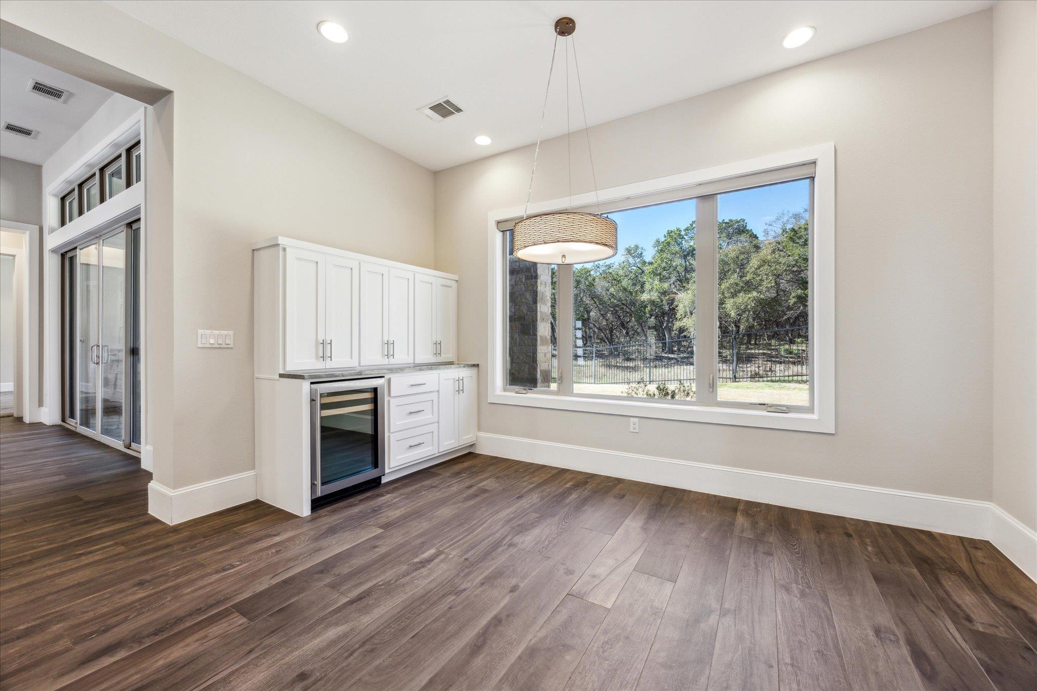 2604 Arion Cir Property Photo 10
