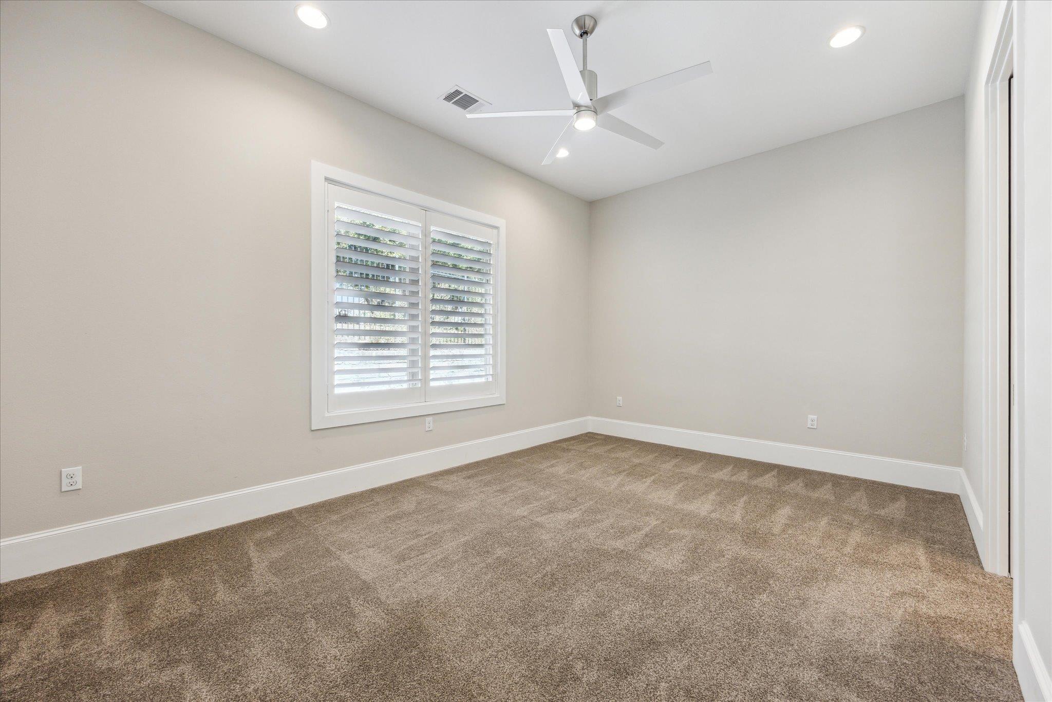 2604 Arion Cir Property Photo 18