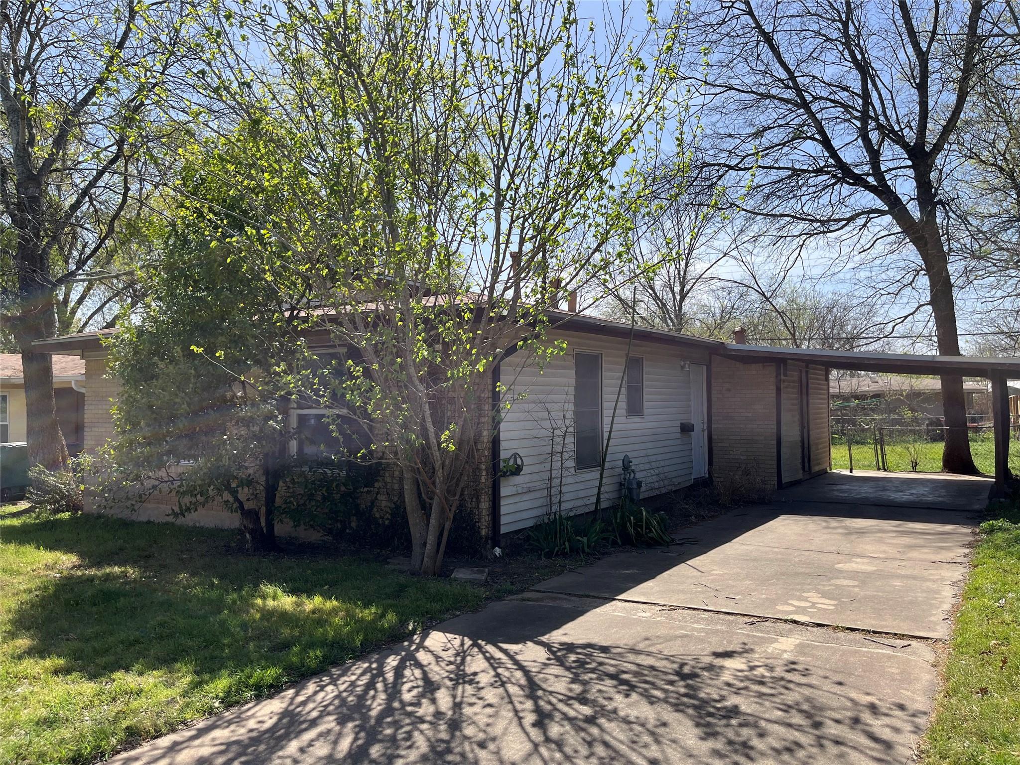 4530 Clawson Rd Property Photo 2