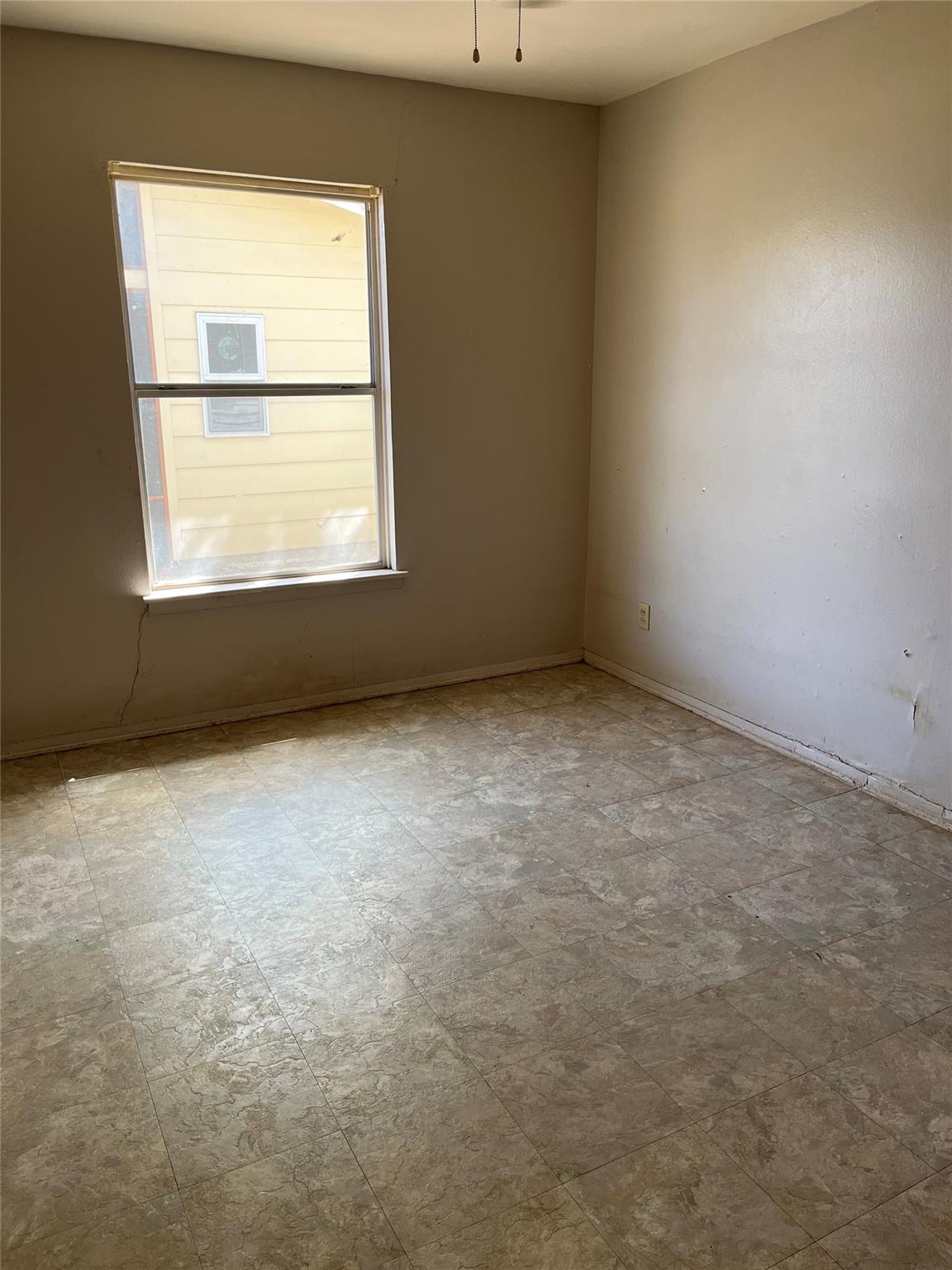 4530 Clawson Rd Property Photo 3