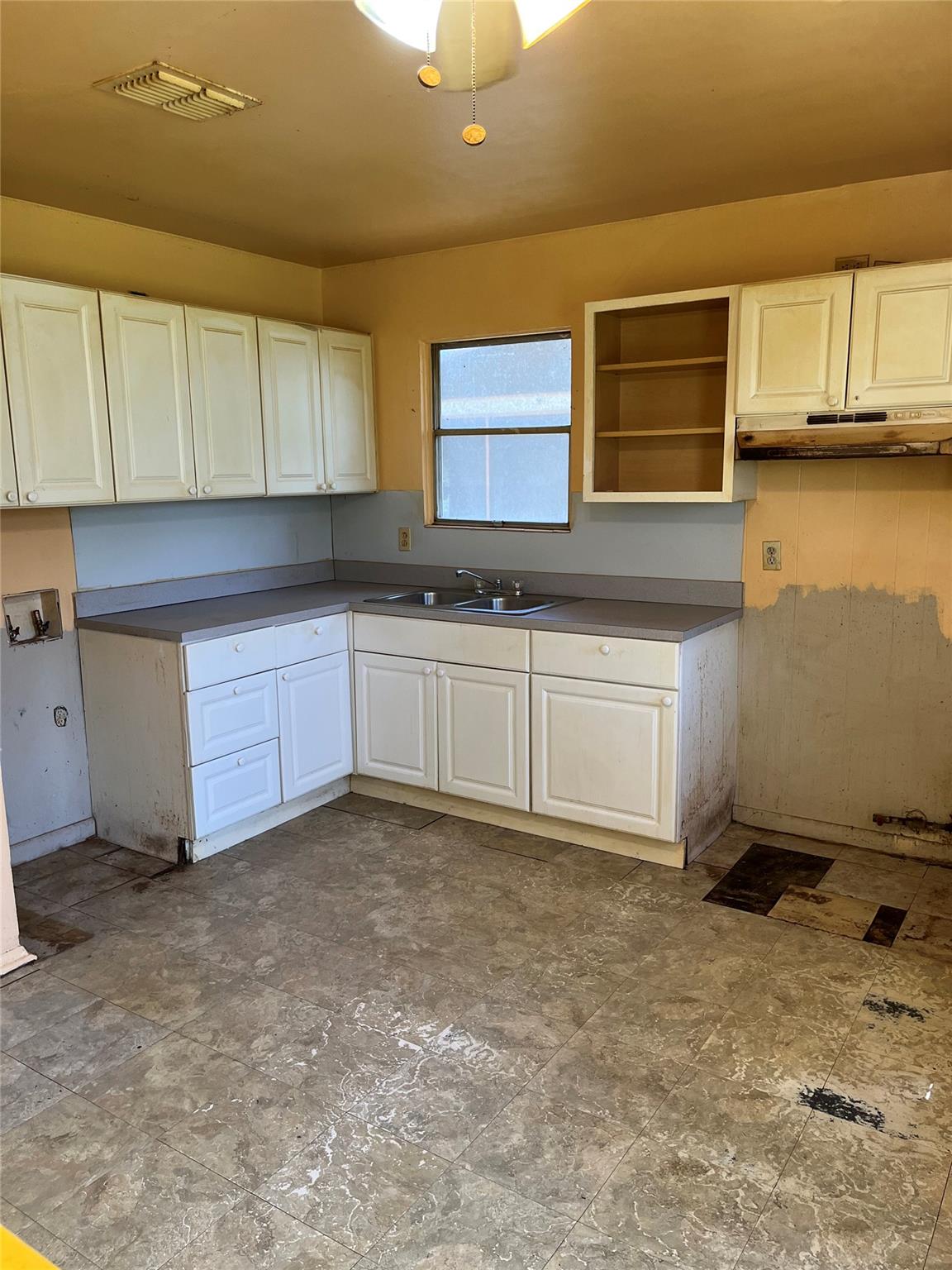 4530 Clawson Rd Property Photo 4