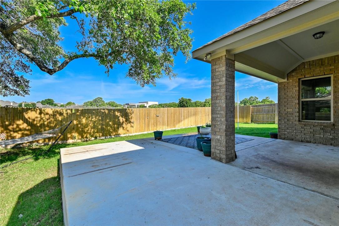 964 Naranjo Dr Property Photo 32