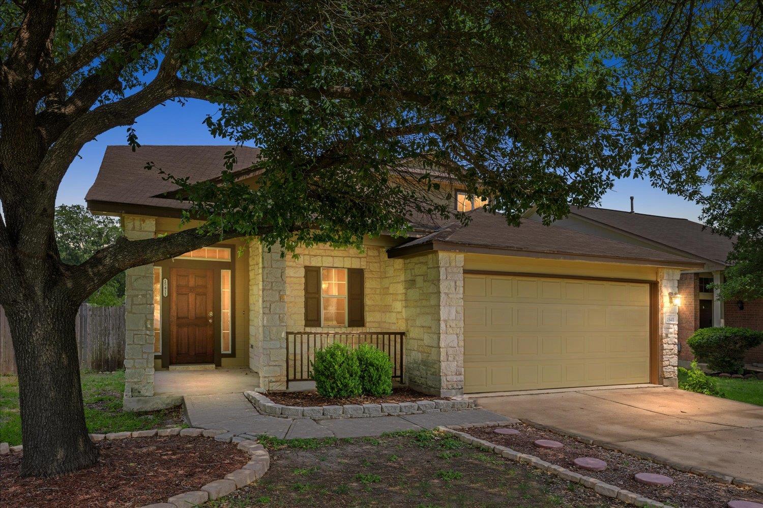 15411 Ora Ln Property Photo