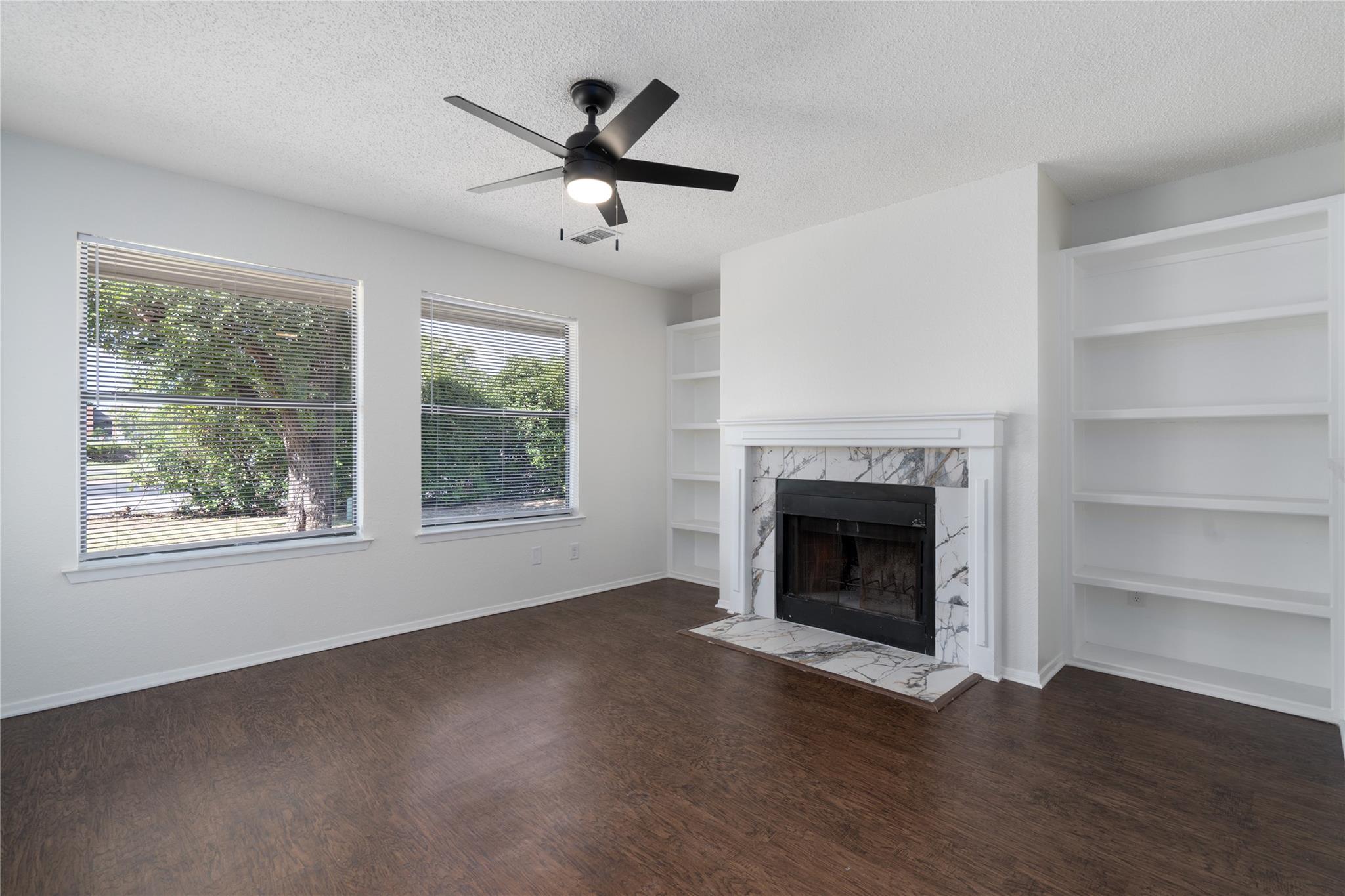 2909 W Slaughter Ln #b Property Photo 5
