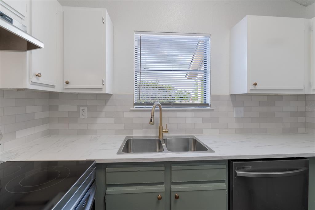 2909 W Slaughter Ln #b Property Photo 13