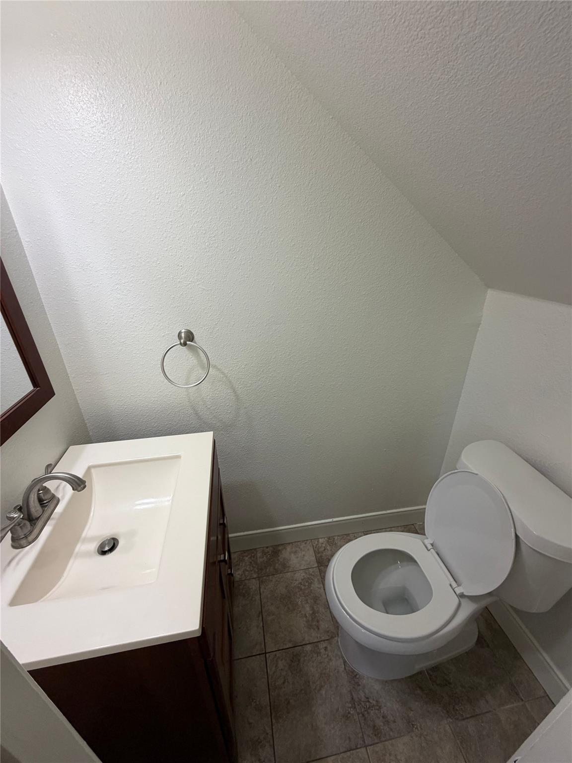146 Mauna Kea Ln #b Property Photo 6