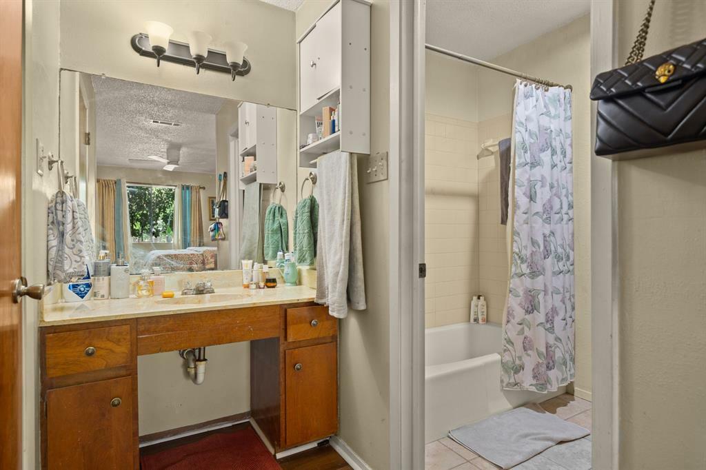 509 Oat Meadow Dr Property Photo 12