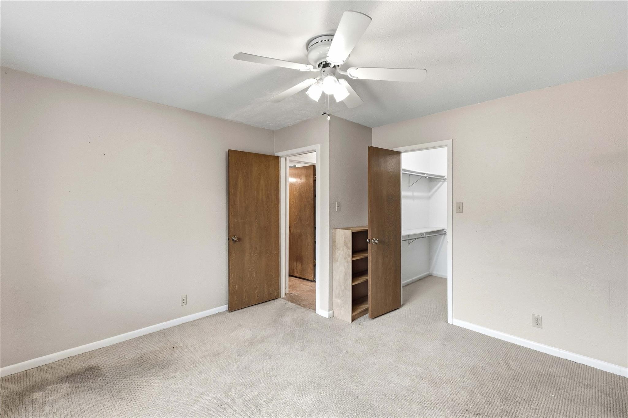 6103 Smith Oak Trl Property Photo 15