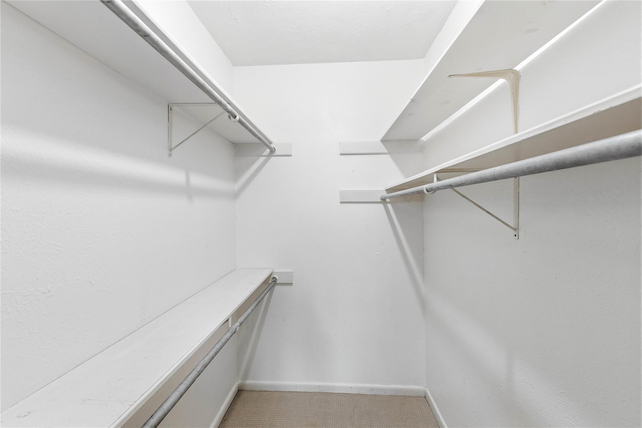 6103 Smith Oak Trl Property Photo 16