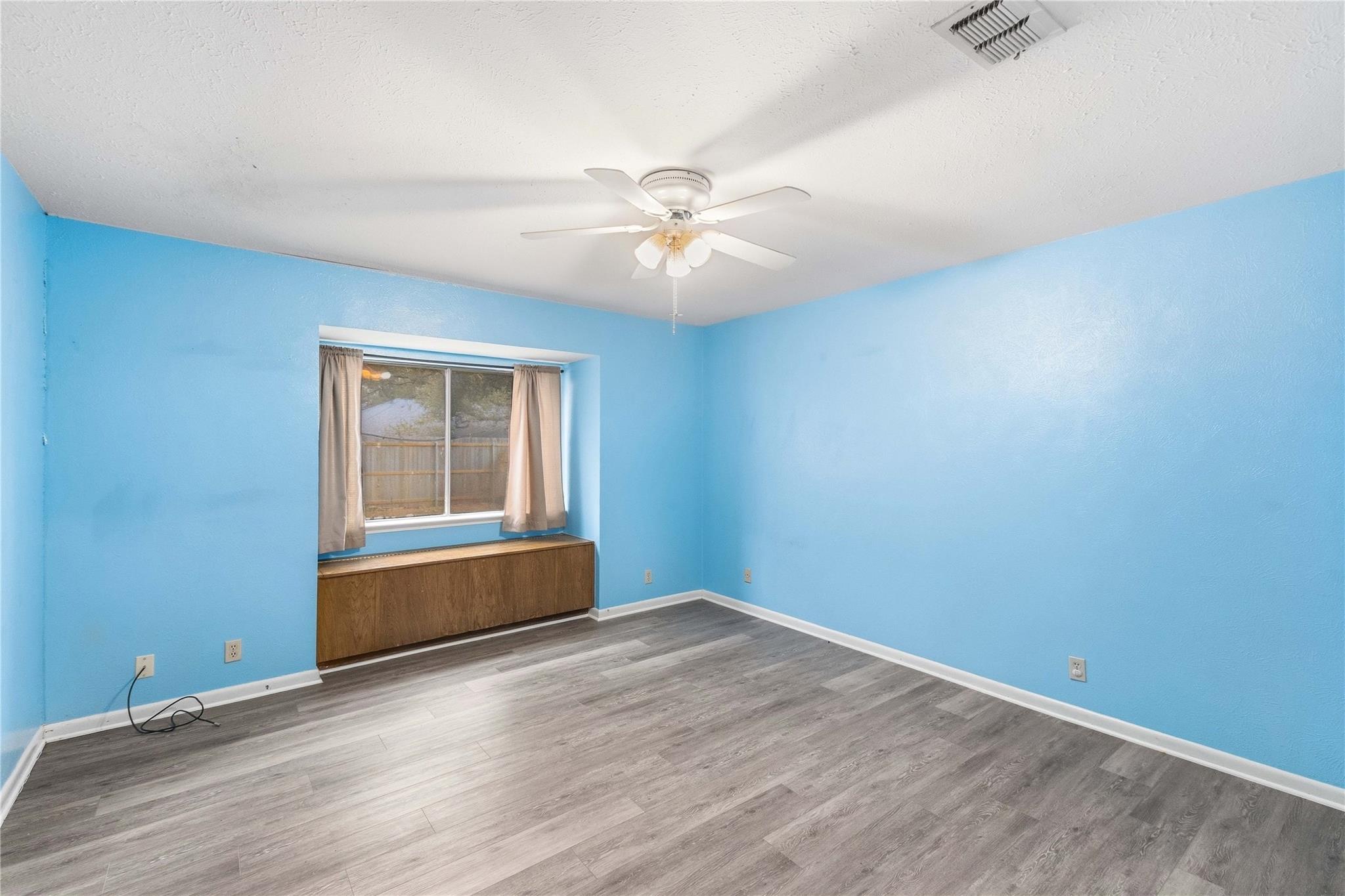 6103 Smith Oak Trl Property Photo 18