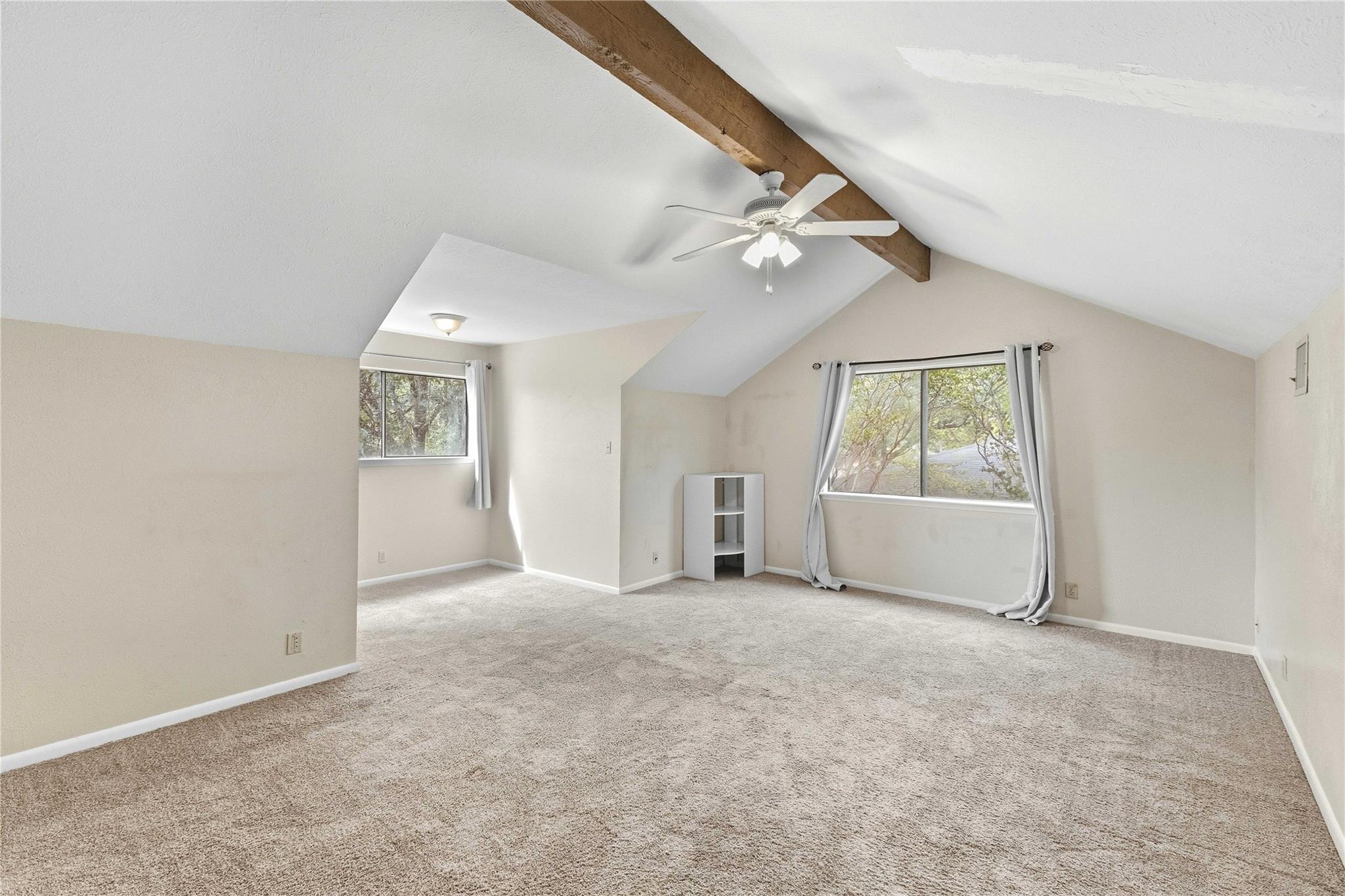 6103 Smith Oak Trl Property Photo 20