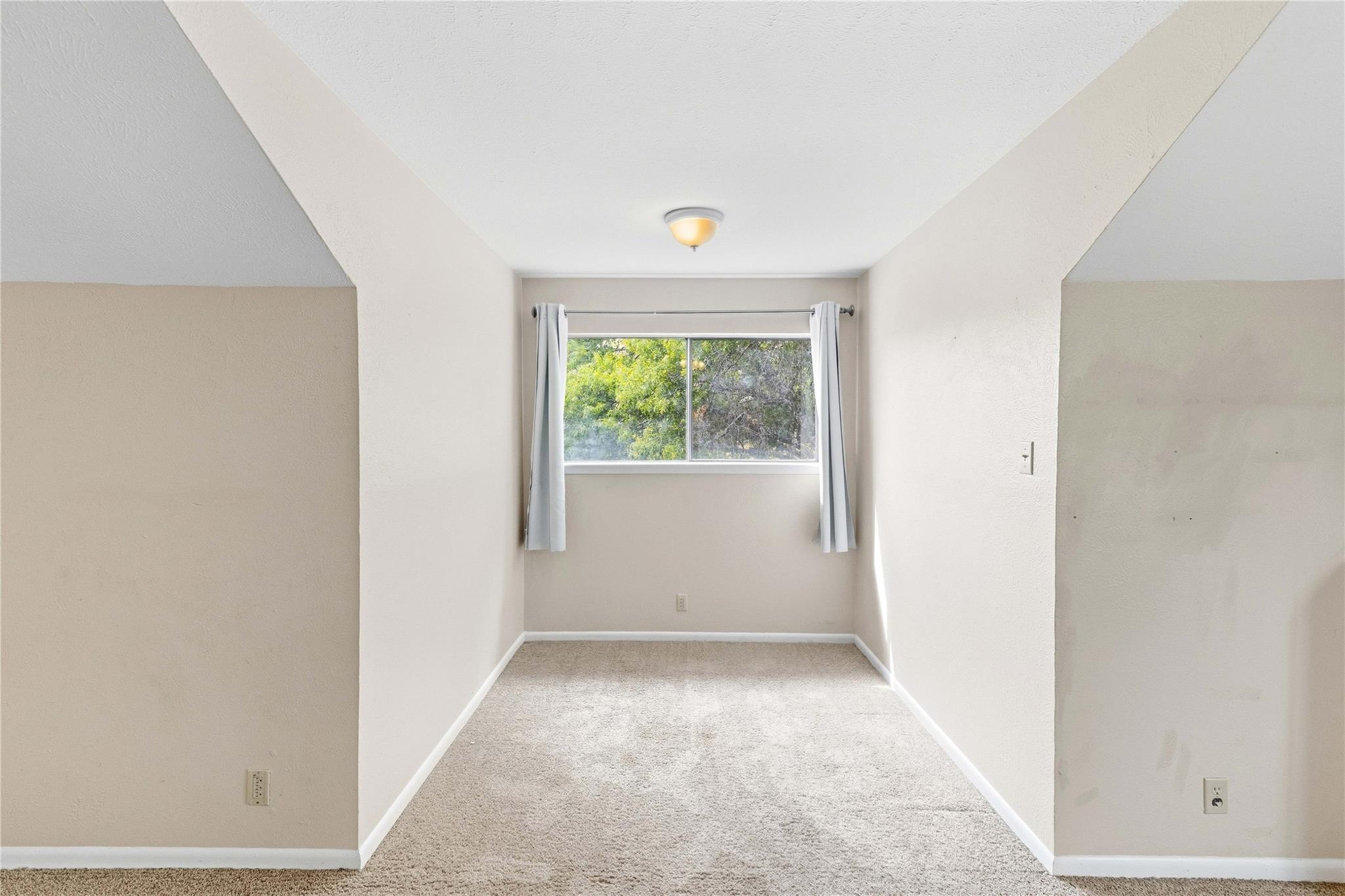 6103 Smith Oak Trl Property Photo 21