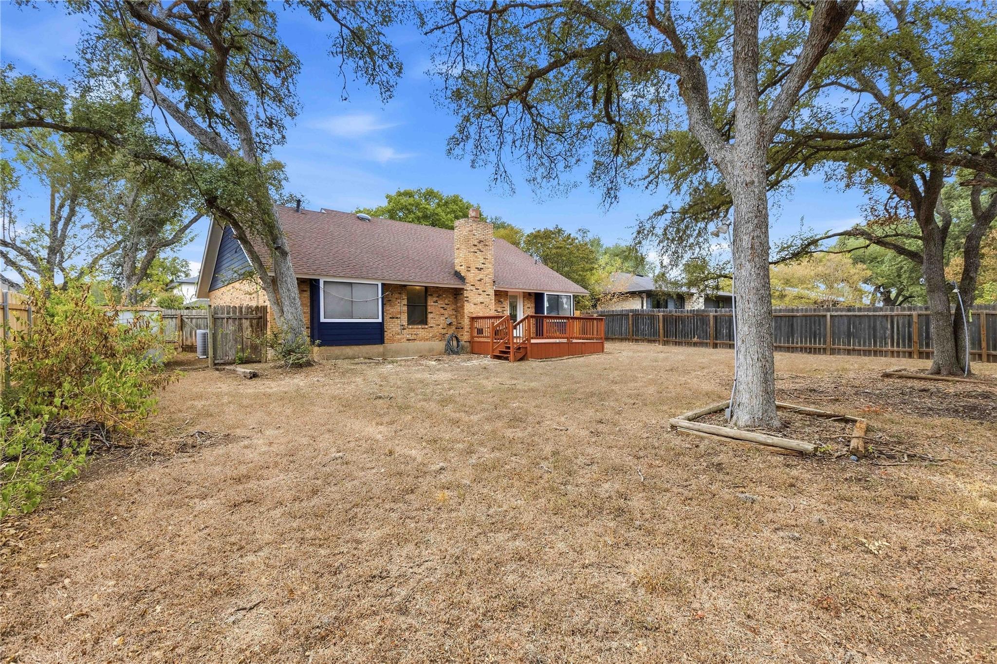 6103 Smith Oak Trl Property Photo 28