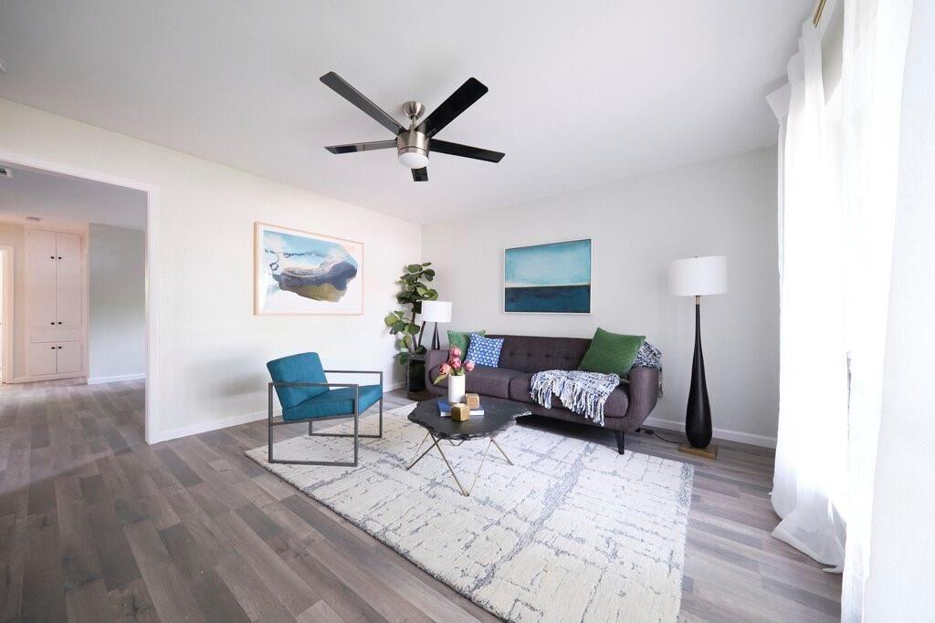 8616 Fireside Dr #b Property Photo 3