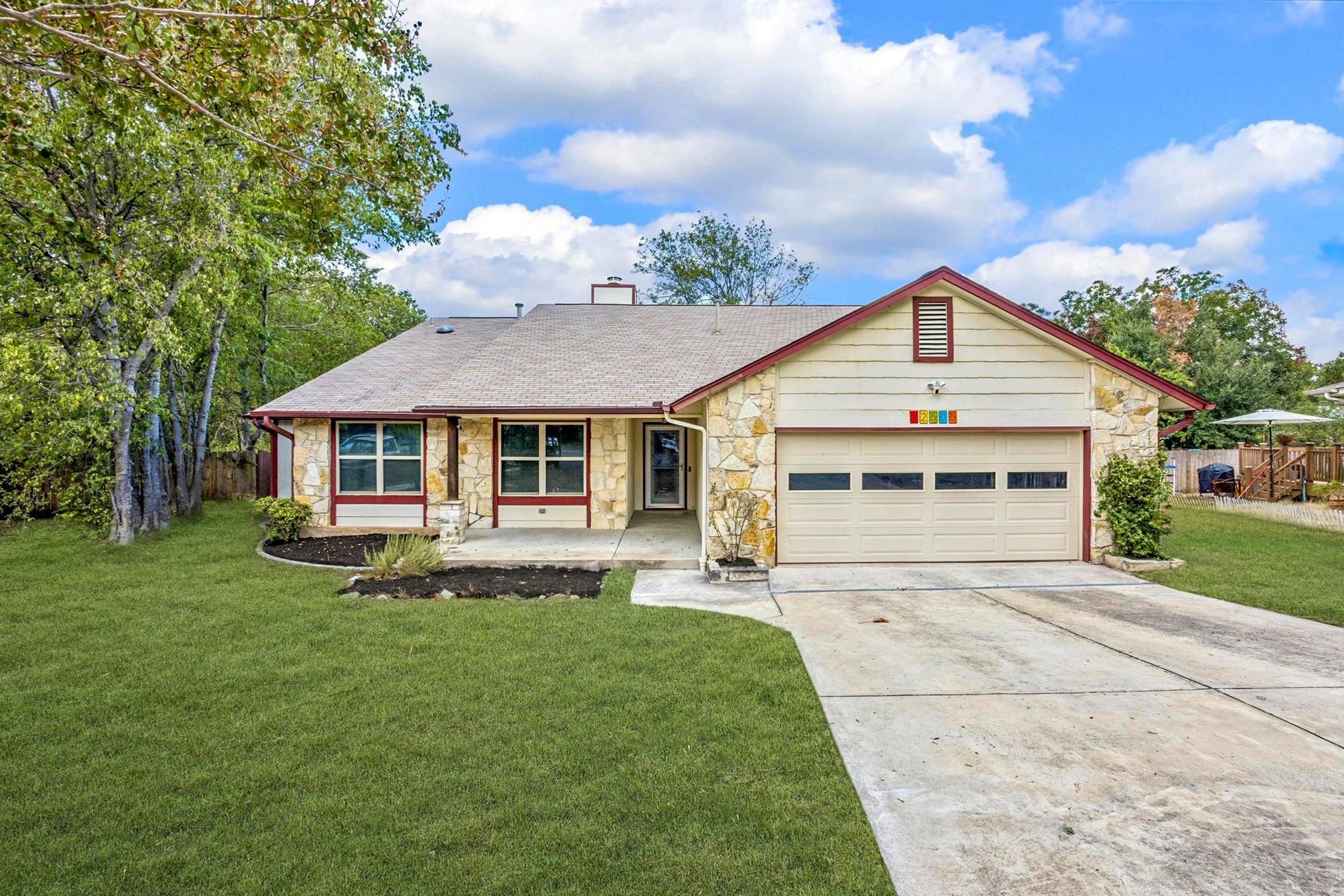 12505 Monaghan Trl Property Photo 1