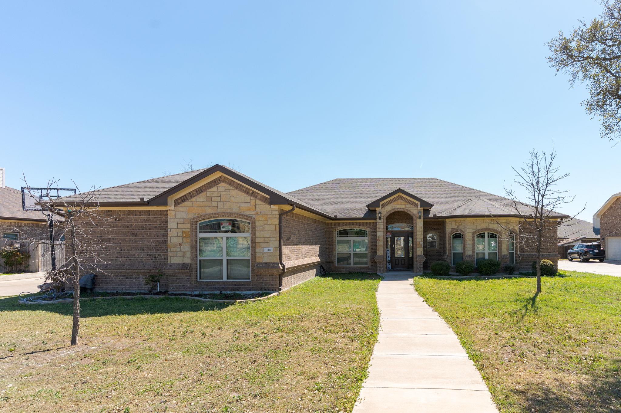 Eastern Hills Real Estate Listings Main Image