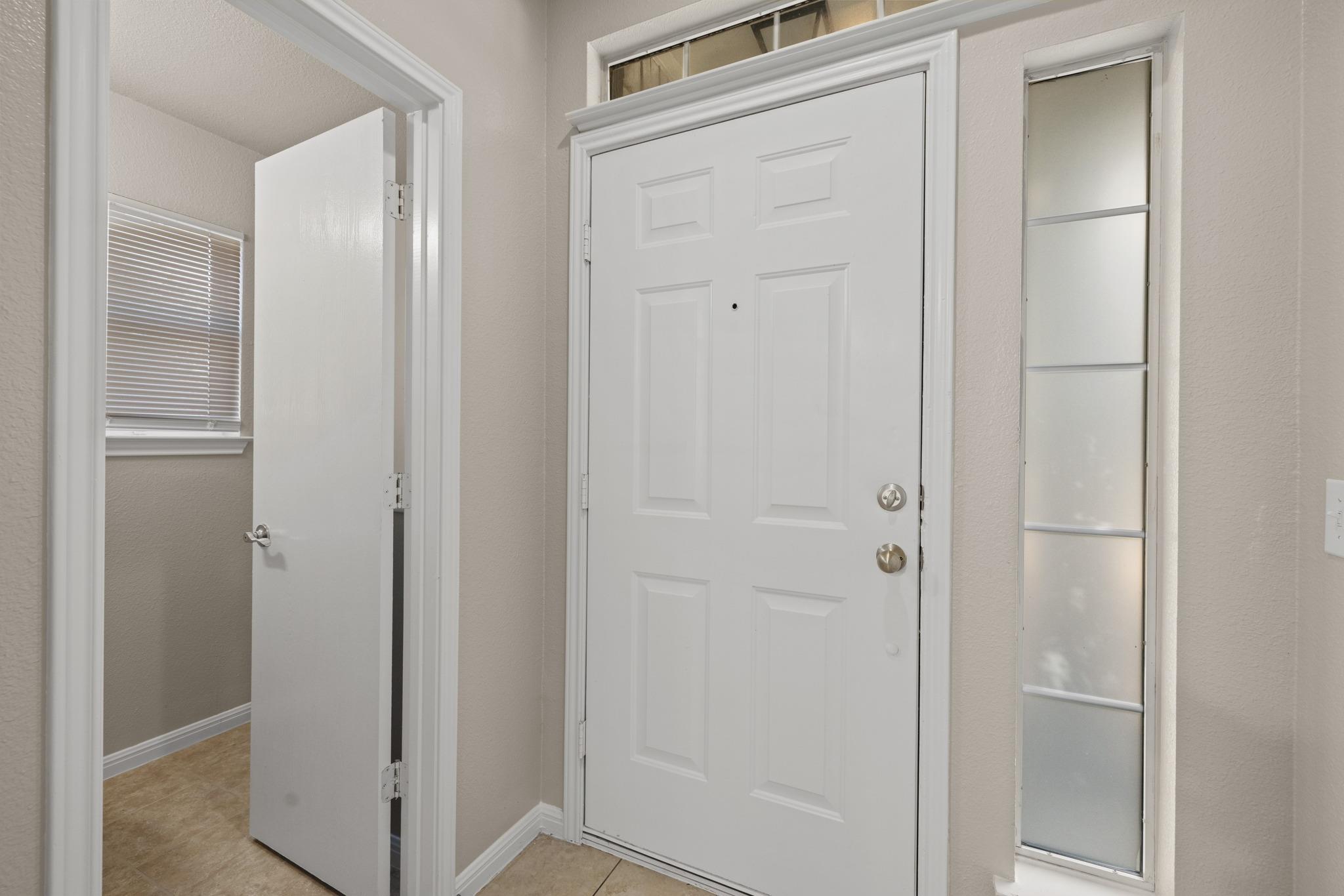 502 Garrett Ct Property Photo 6