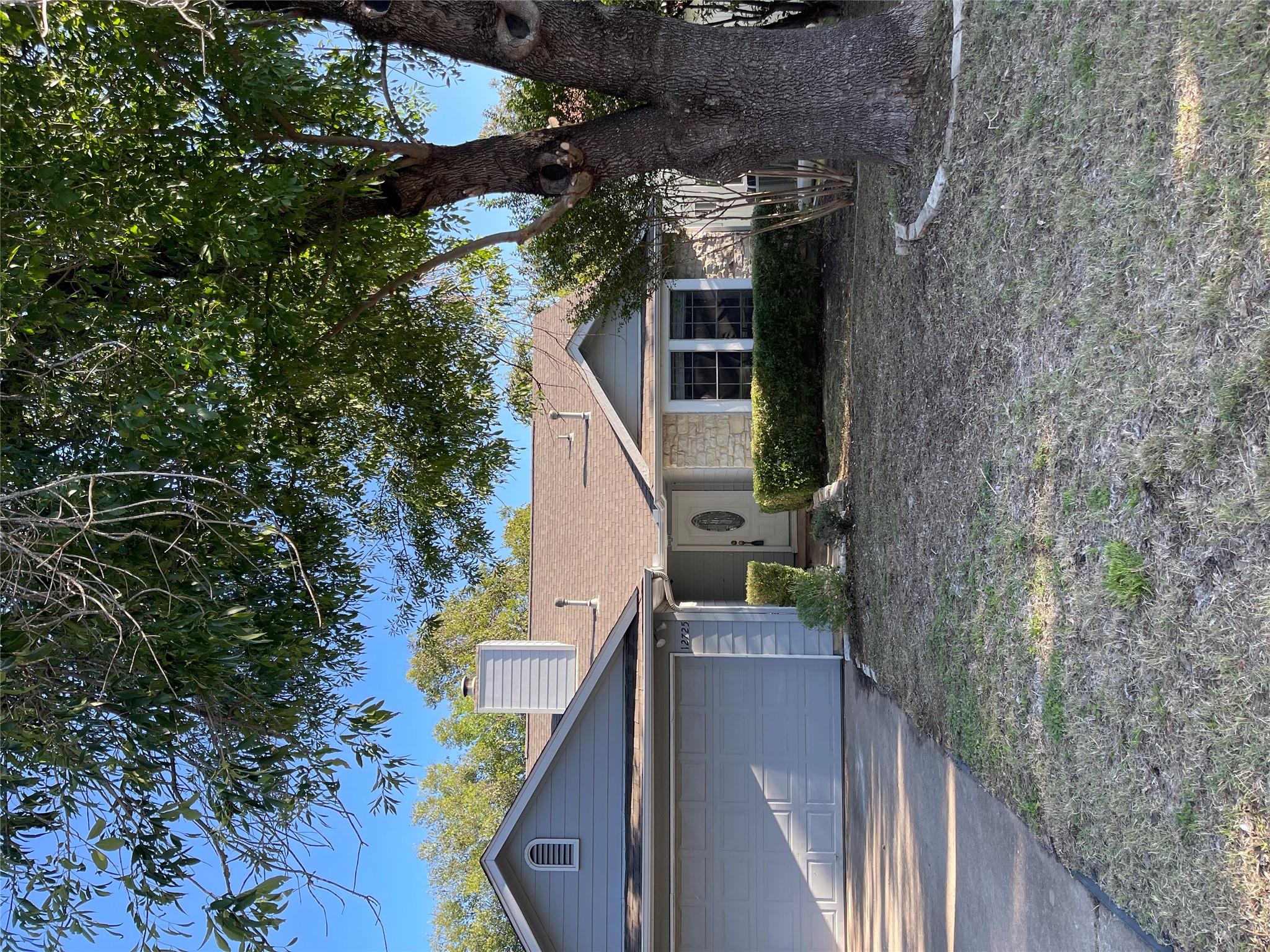 12725 Magnolia Mound Trl Property Photo 1