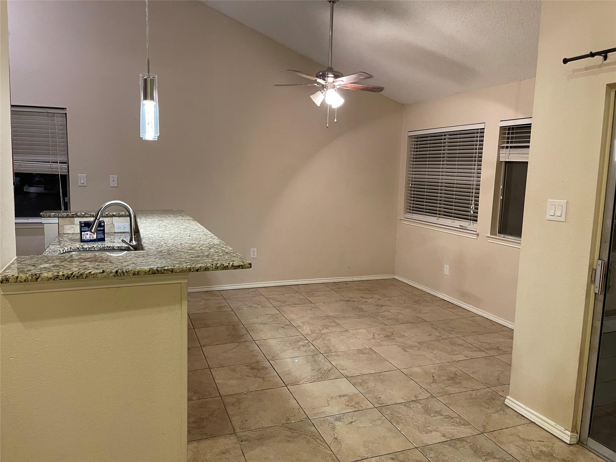 12725 Magnolia Mound Trl Property Photo 5
