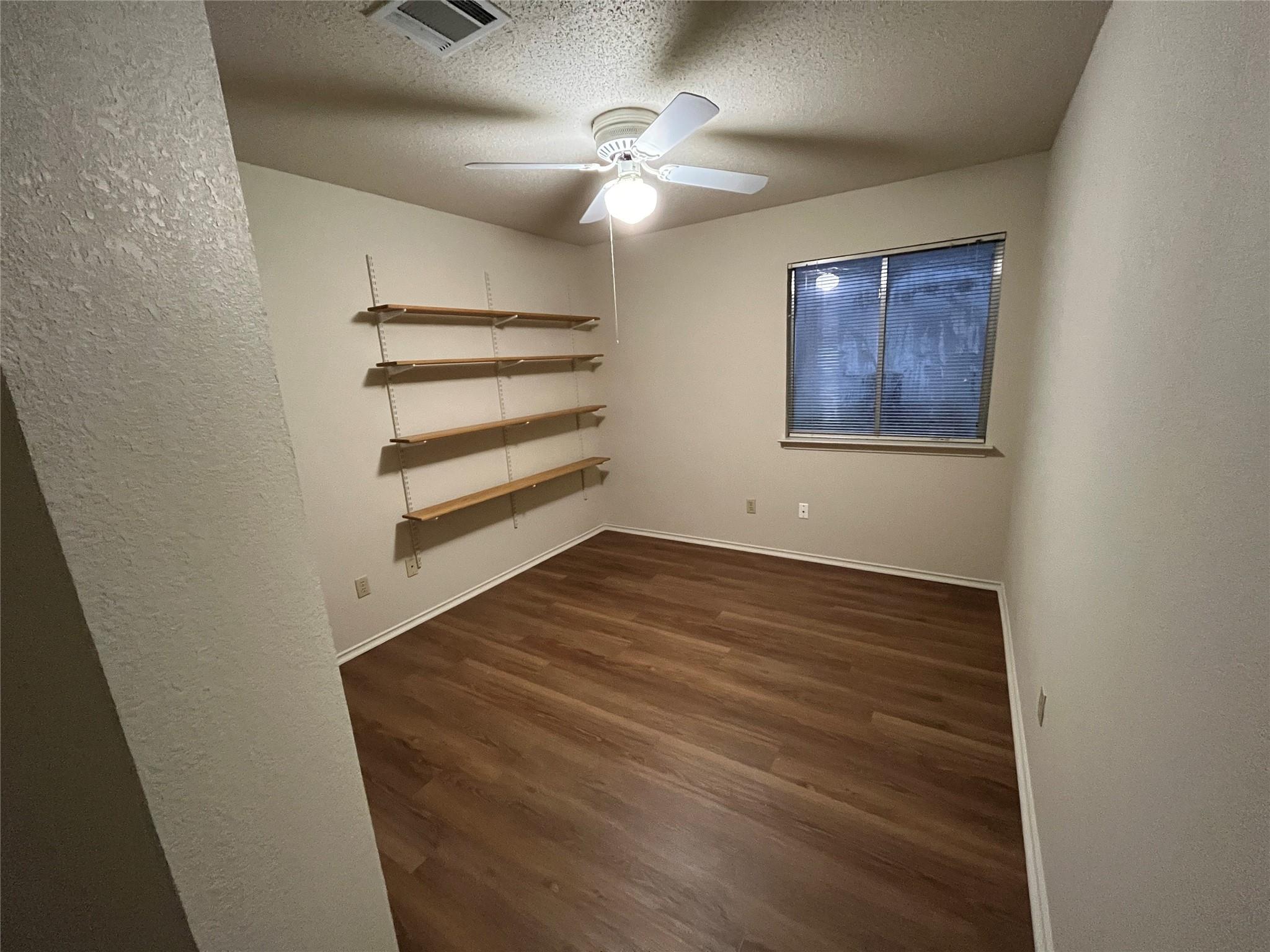862 Latteridge Dr Property Photo 22