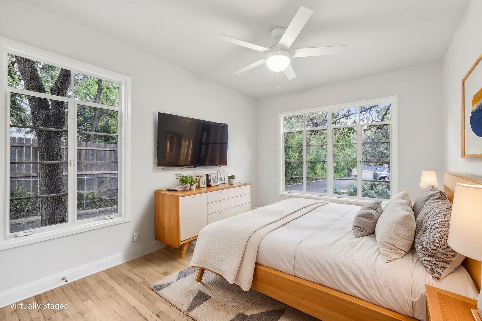 3010 Windsor Rd #unit E Property Photo 12