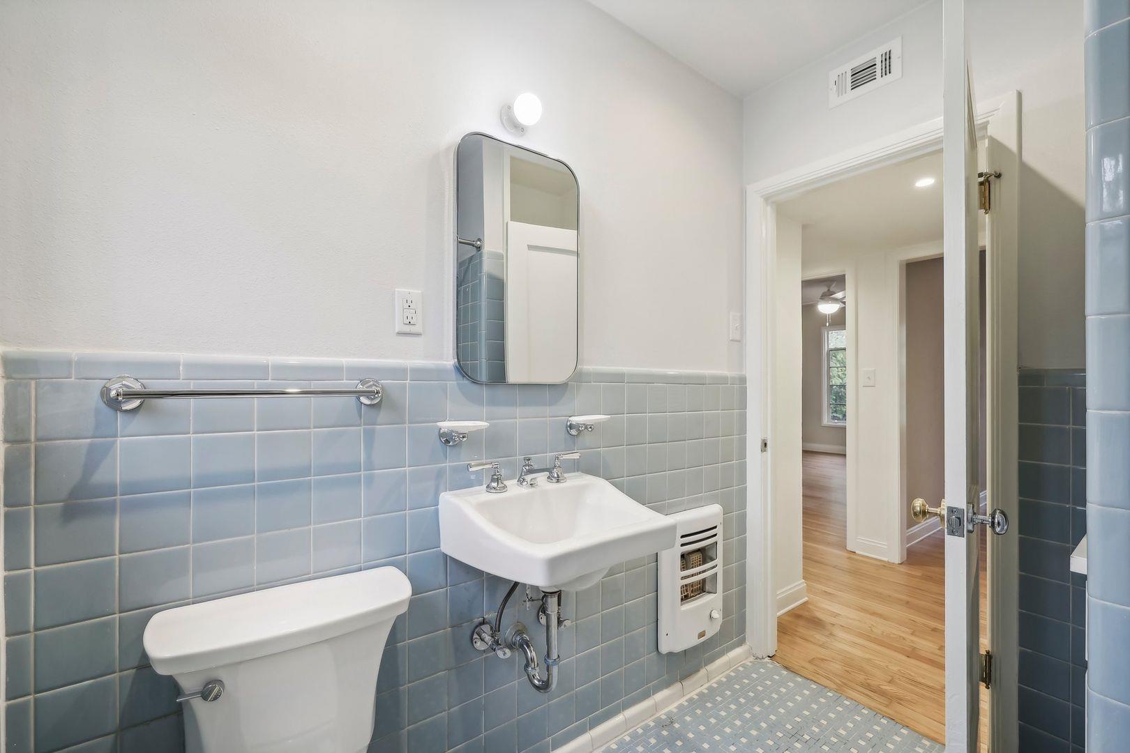 3010 Windsor Rd #unit E Property Photo 20