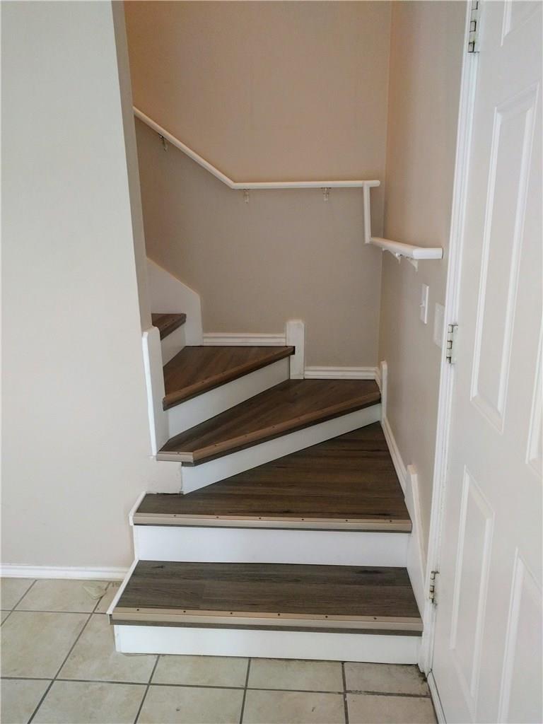 1121 Terry Dr #b Property Photo 9