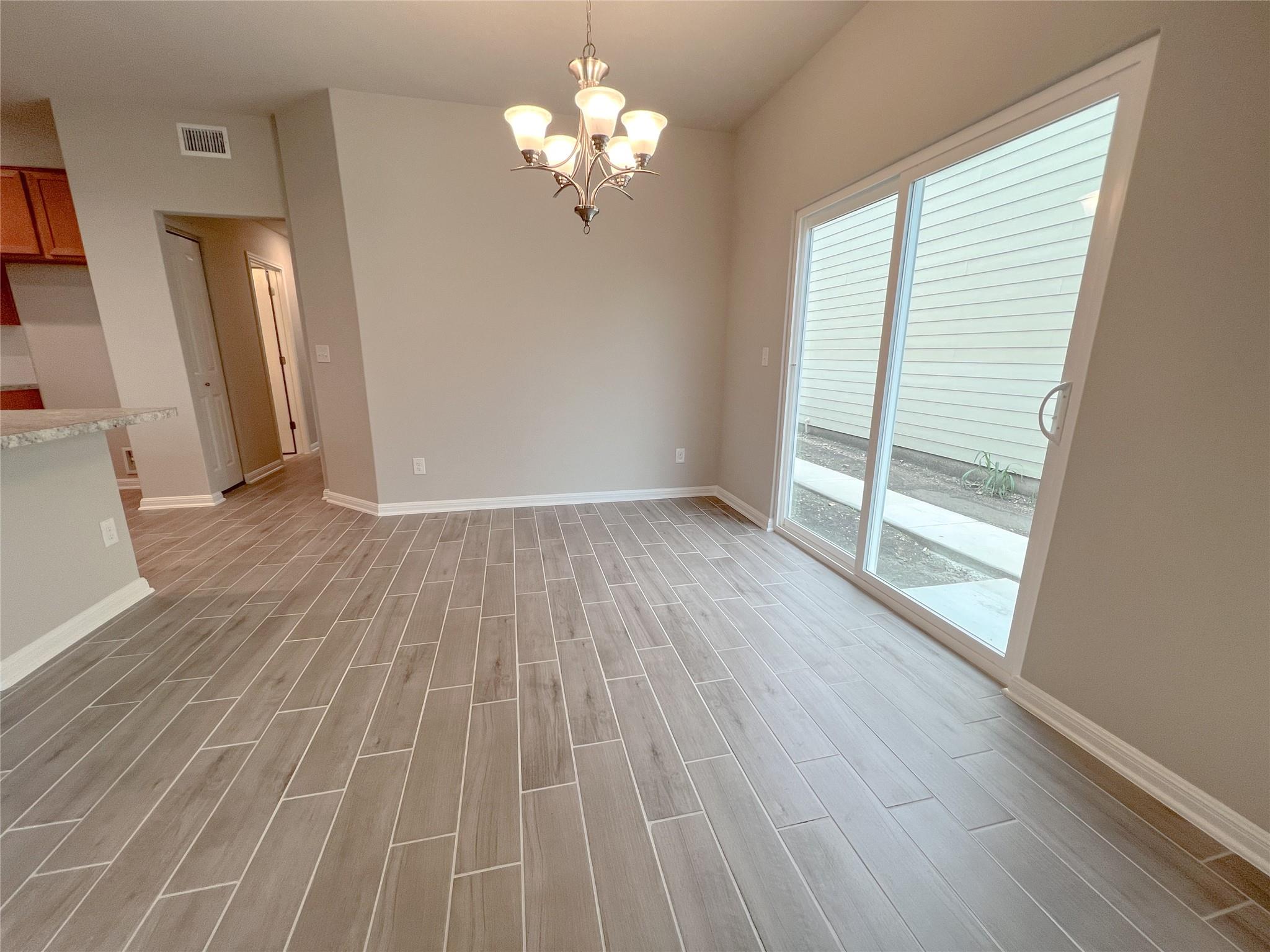 676 Ferrule Dr Property Photo 7