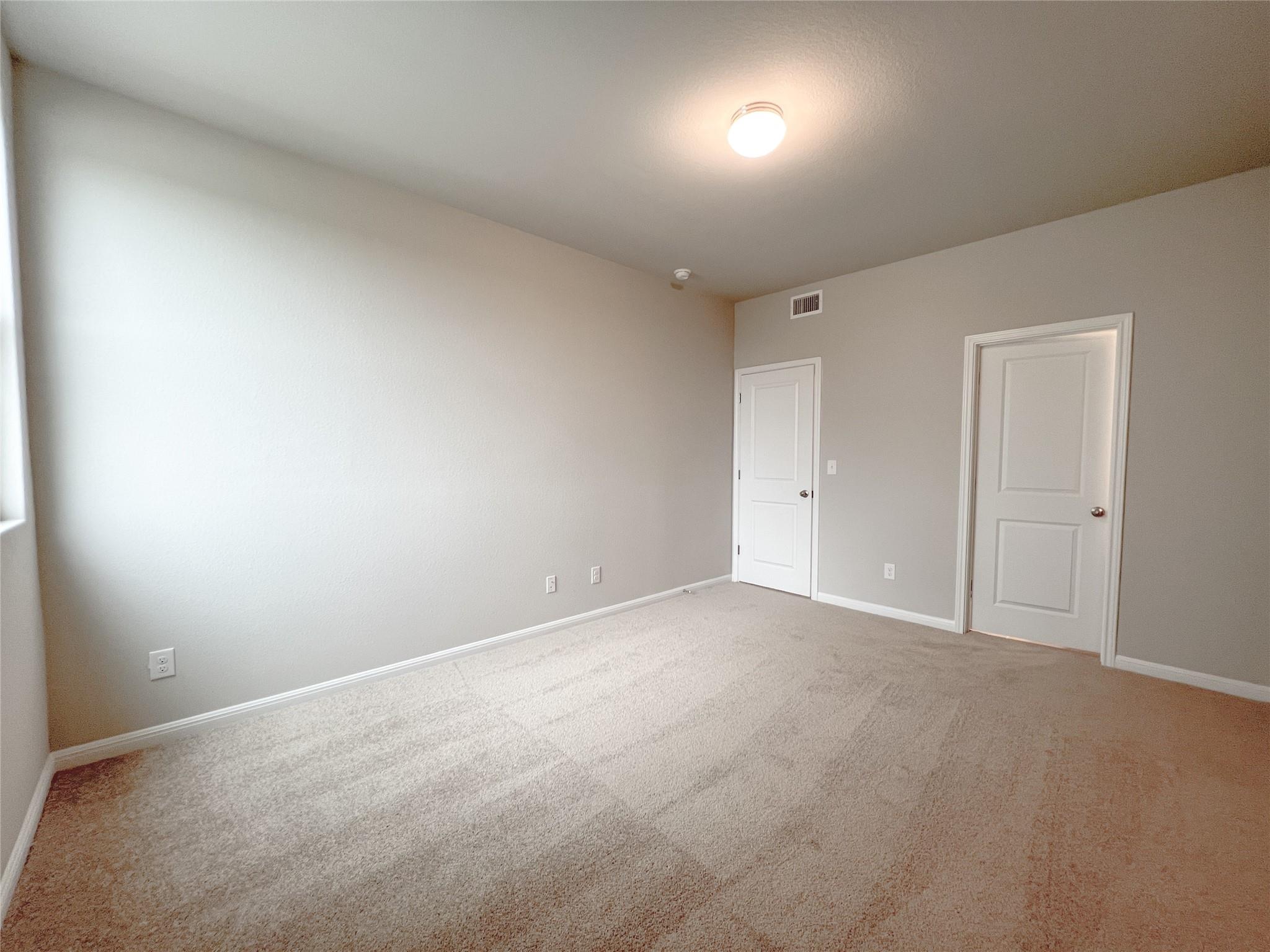 676 Ferrule Dr Property Photo 9