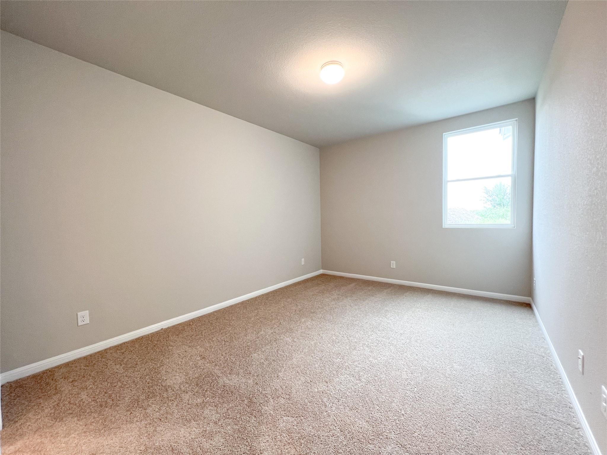 676 Ferrule Dr Property Photo 10