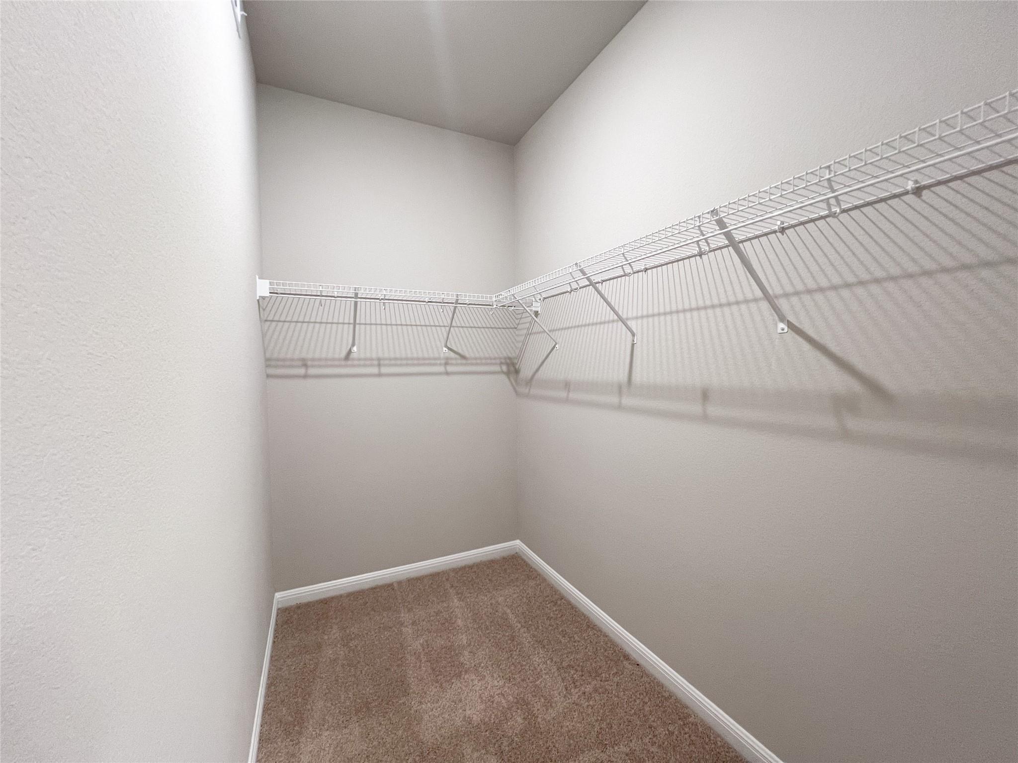 676 Ferrule Dr Property Photo 11