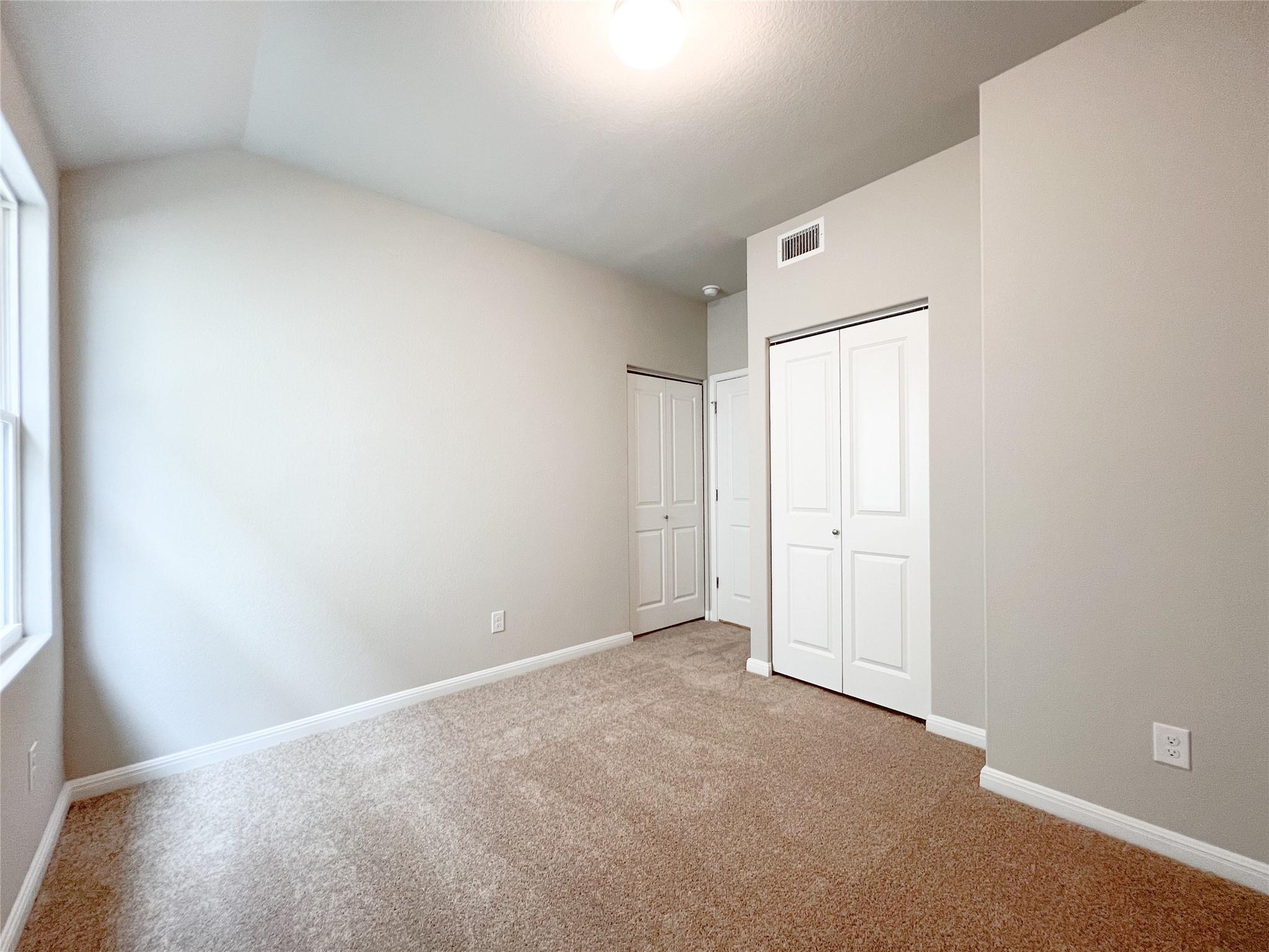 676 Ferrule Dr Property Photo 17