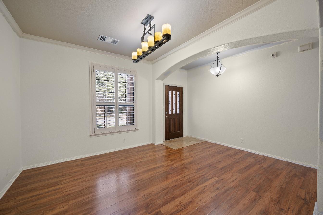 4229 Johns Light Dr Property Photo 5