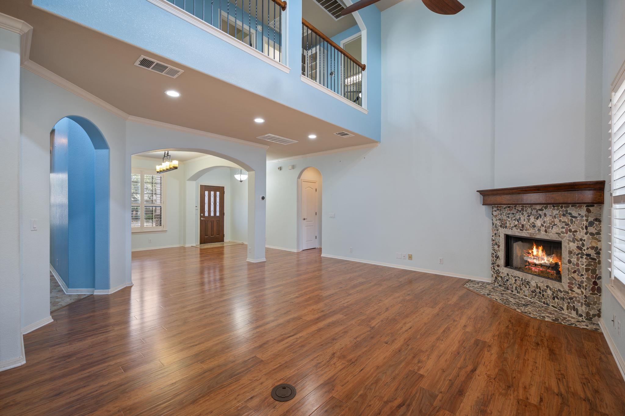 4229 Johns Light Dr Property Photo 8