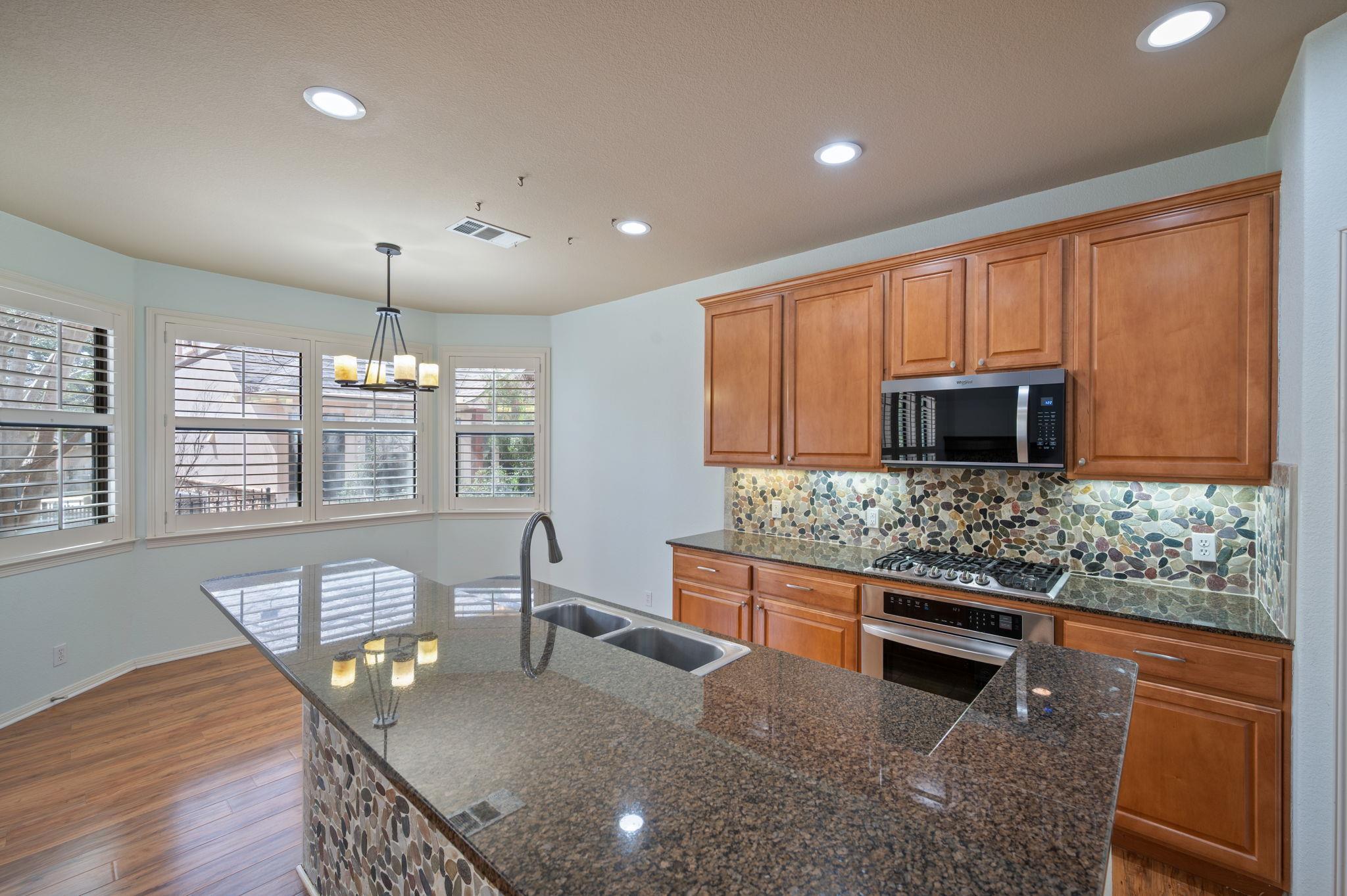 4229 Johns Light Dr Property Photo 9