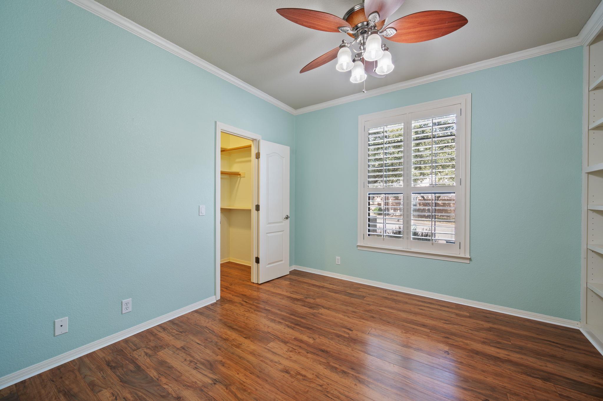 4229 Johns Light Dr Property Photo 14