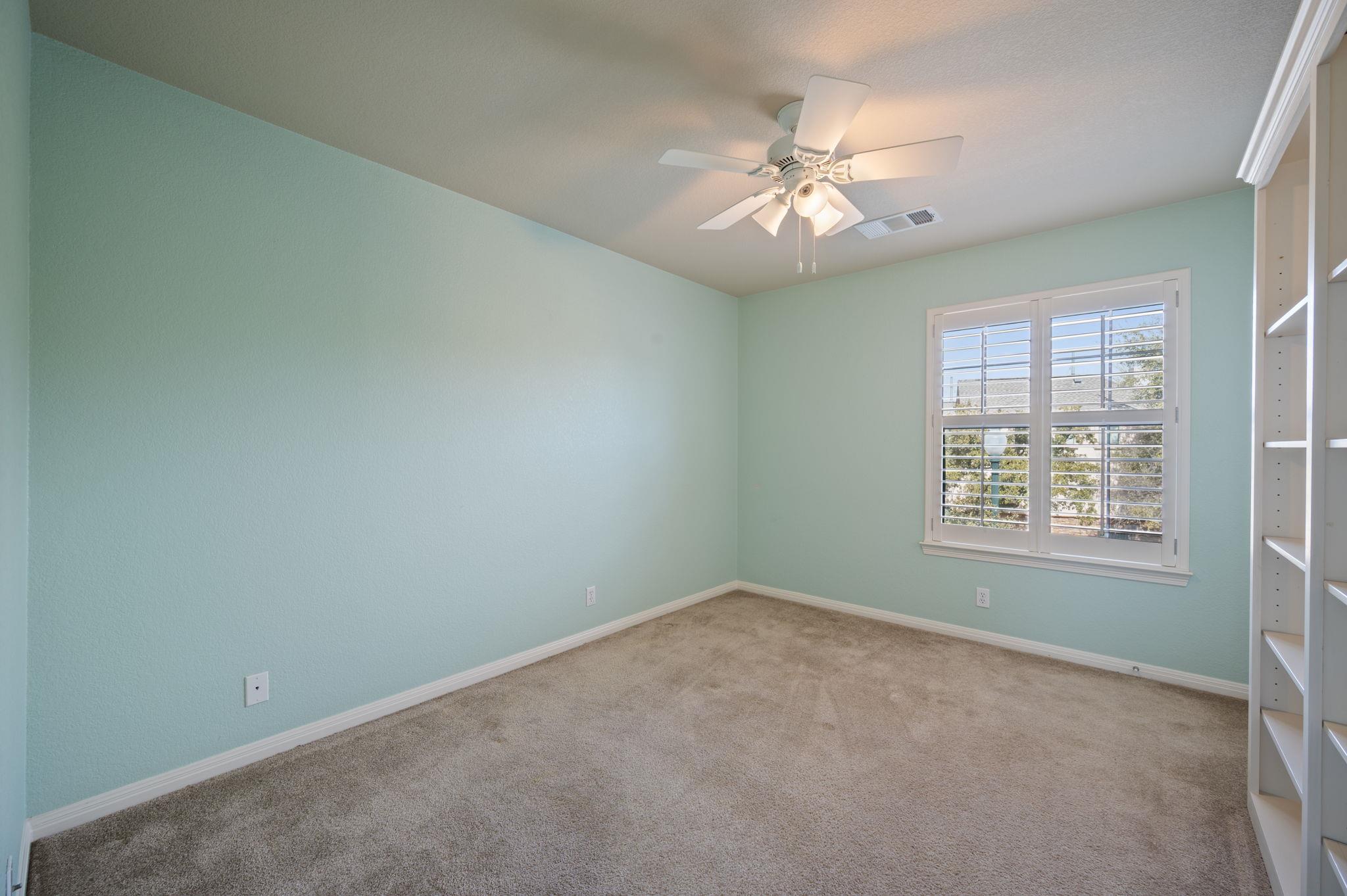 4229 Johns Light Dr Property Photo 15