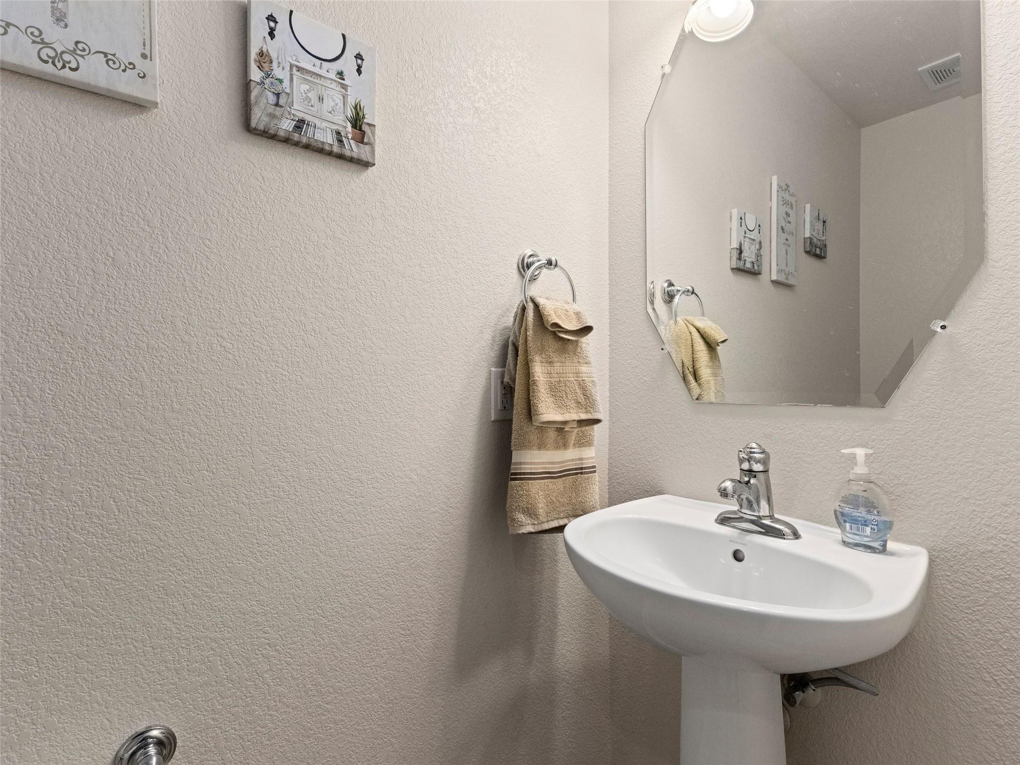 348 King Elder Ln Property Photo 25
