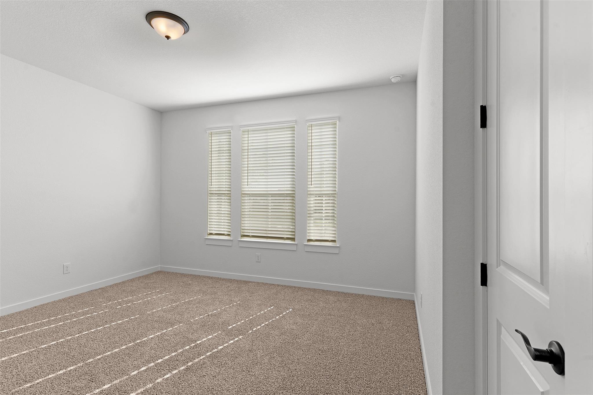 328 Ridgewell Loop Property Photo 5