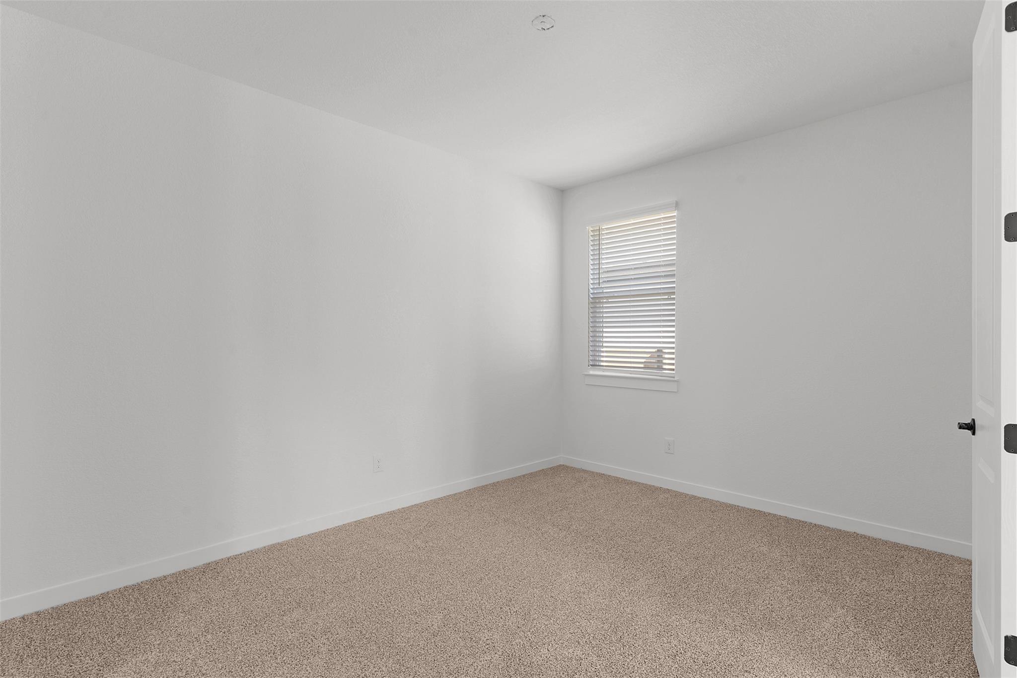 328 Ridgewell Loop Property Photo 7