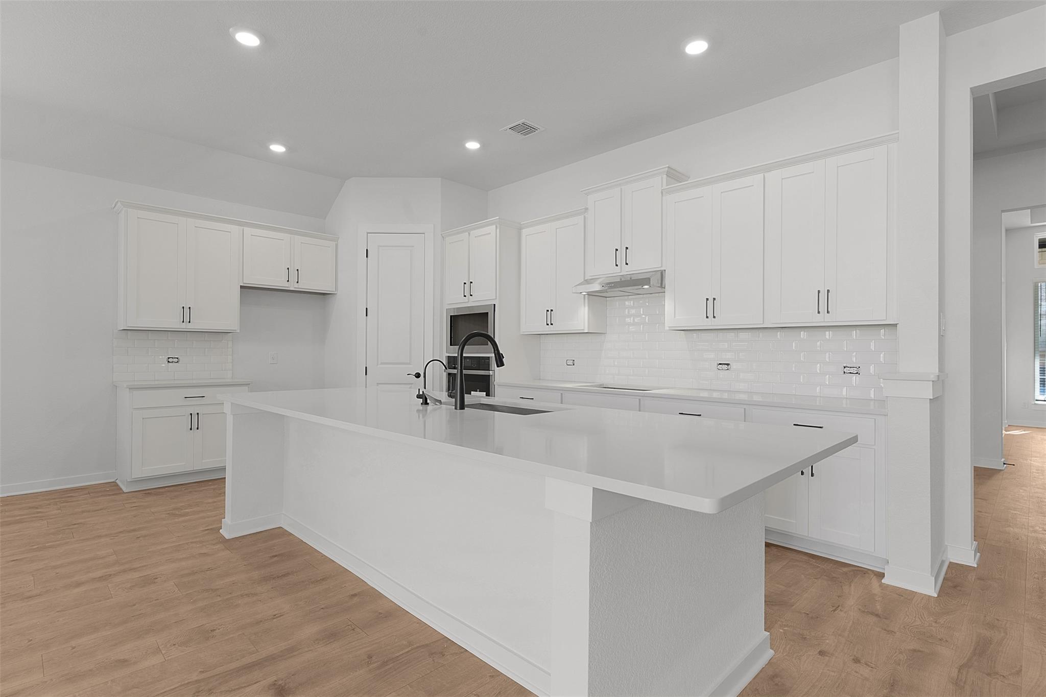 328 Ridgewell Loop Property Photo 13
