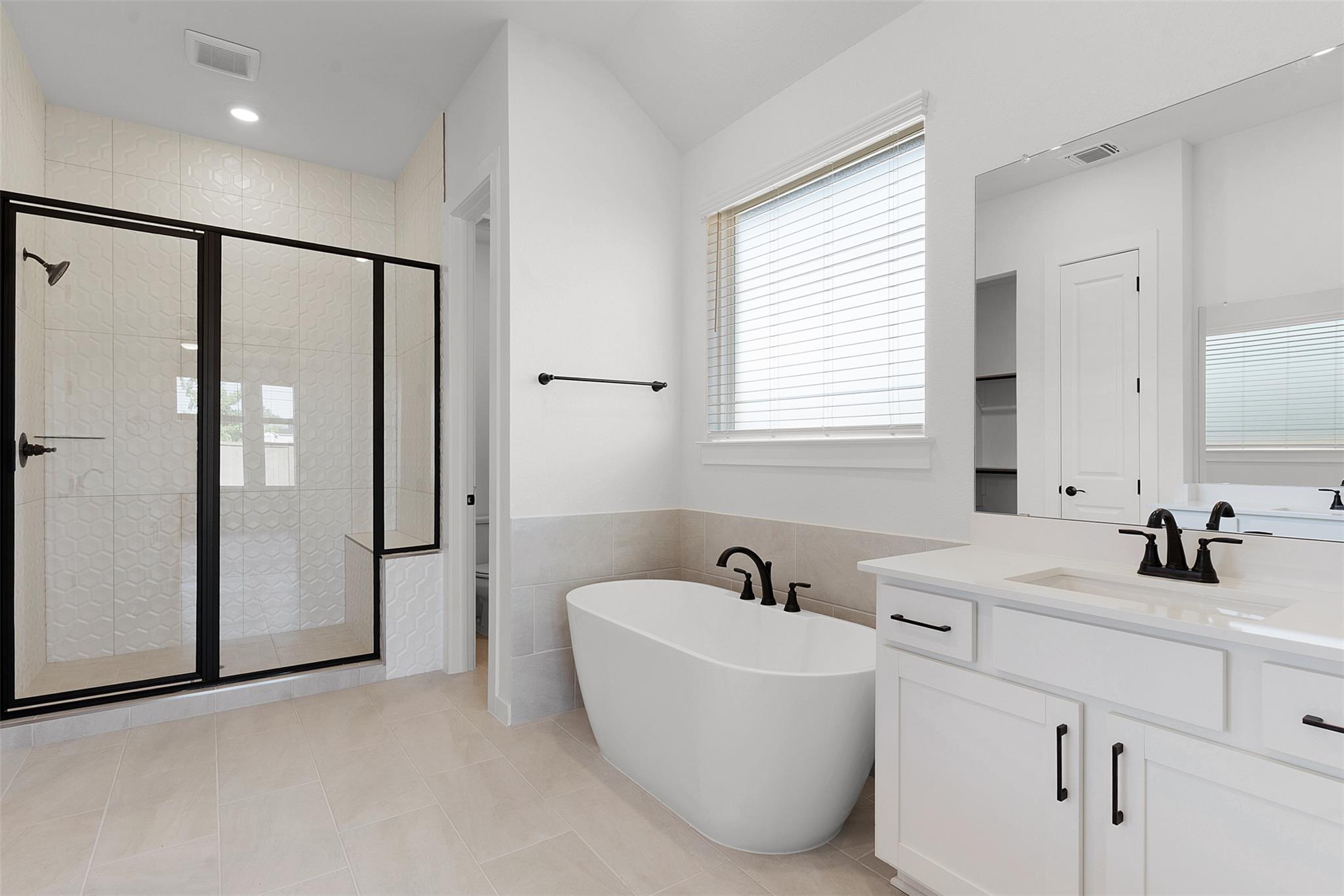 328 Ridgewell Loop Property Photo 18