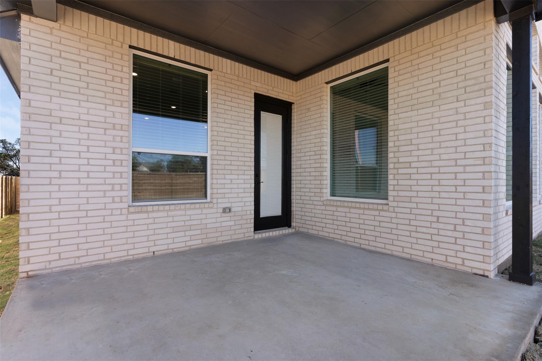 328 Ridgewell Loop Property Photo 20